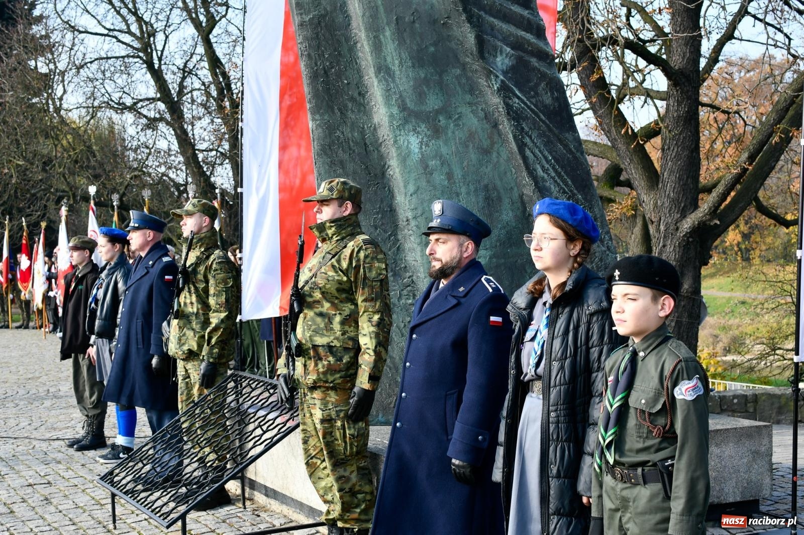 Zdjęcie w galerii na portalu naszraciborz.pl: Miejskie uroczystości z okazji Narodowego Święta Niepodległości [FOTO i WIDEO] wiadomości z regionu