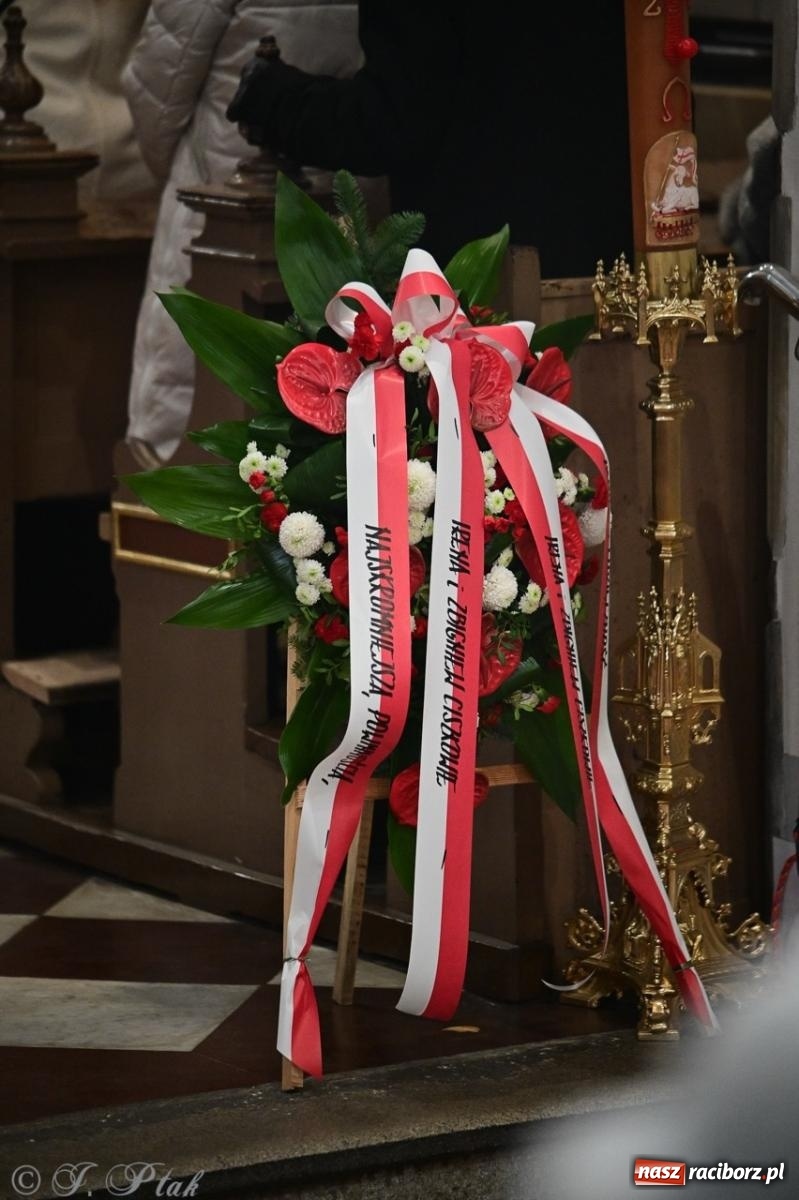 Zdjęcie w galerii na portalu naszraciborz.pl: Miejskie uroczystości z okazji Narodowego Święta Niepodległości [FOTO i WIDEO] wiadomości z regionu