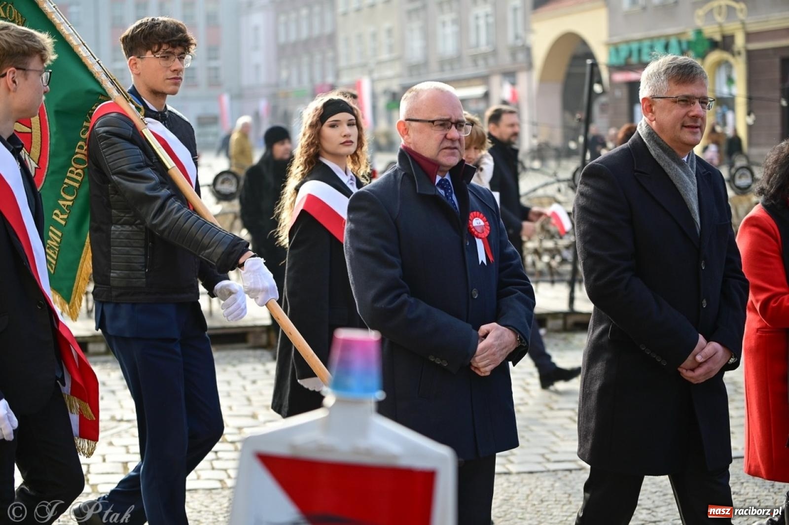 Zdjęcie w galerii na portalu naszraciborz.pl: Miejskie uroczystości z okazji Narodowego Święta Niepodległości [FOTO i WIDEO] wiadomości z regionu