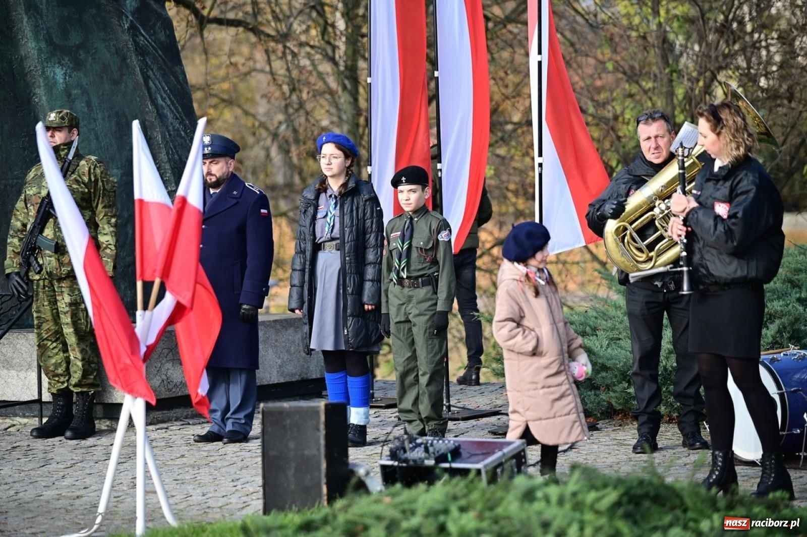 Zdjęcie w galerii na portalu naszraciborz.pl: Miejskie uroczystości z okazji Narodowego Święta Niepodległości [FOTO i WIDEO] wiadomości z regionu