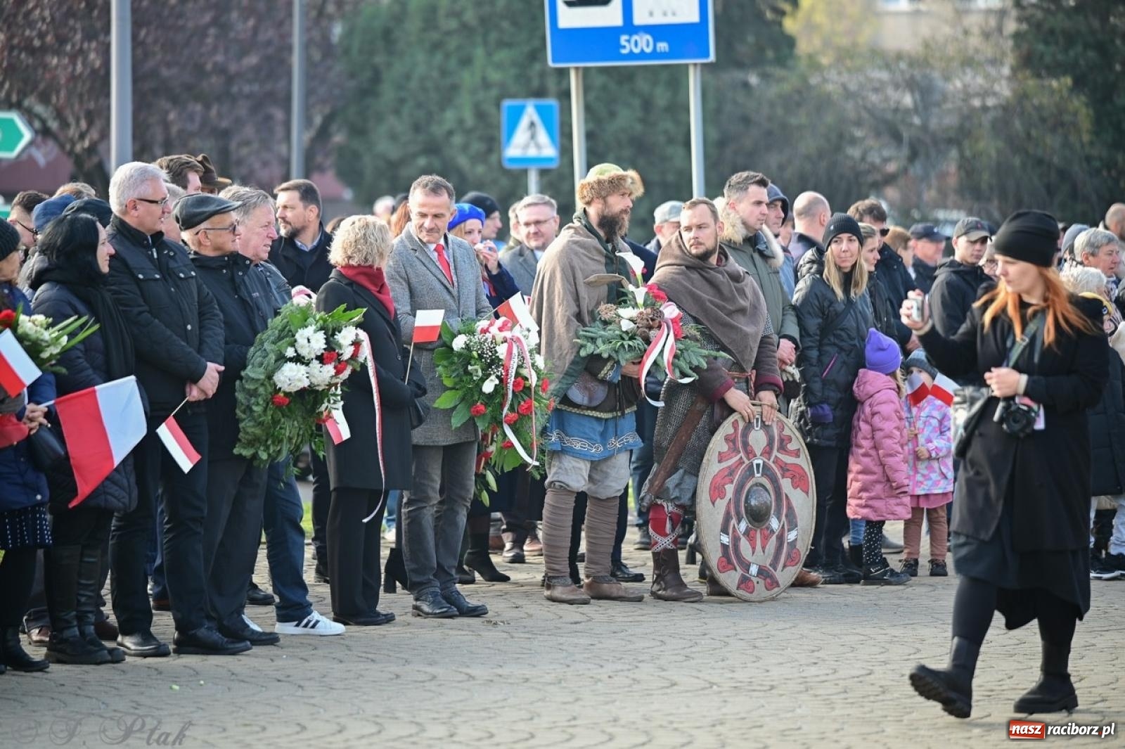 Zdjęcie w galerii na portalu naszraciborz.pl: Miejskie uroczystości z okazji Narodowego Święta Niepodległości [FOTO i WIDEO] wiadomości z regionu