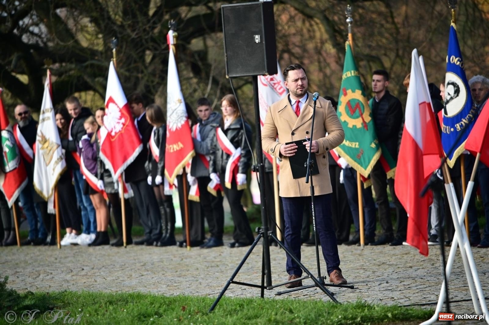 Zdjęcie w galerii na portalu naszraciborz.pl: Miejskie uroczystości z okazji Narodowego Święta Niepodległości [FOTO i WIDEO] wiadomości z regionu