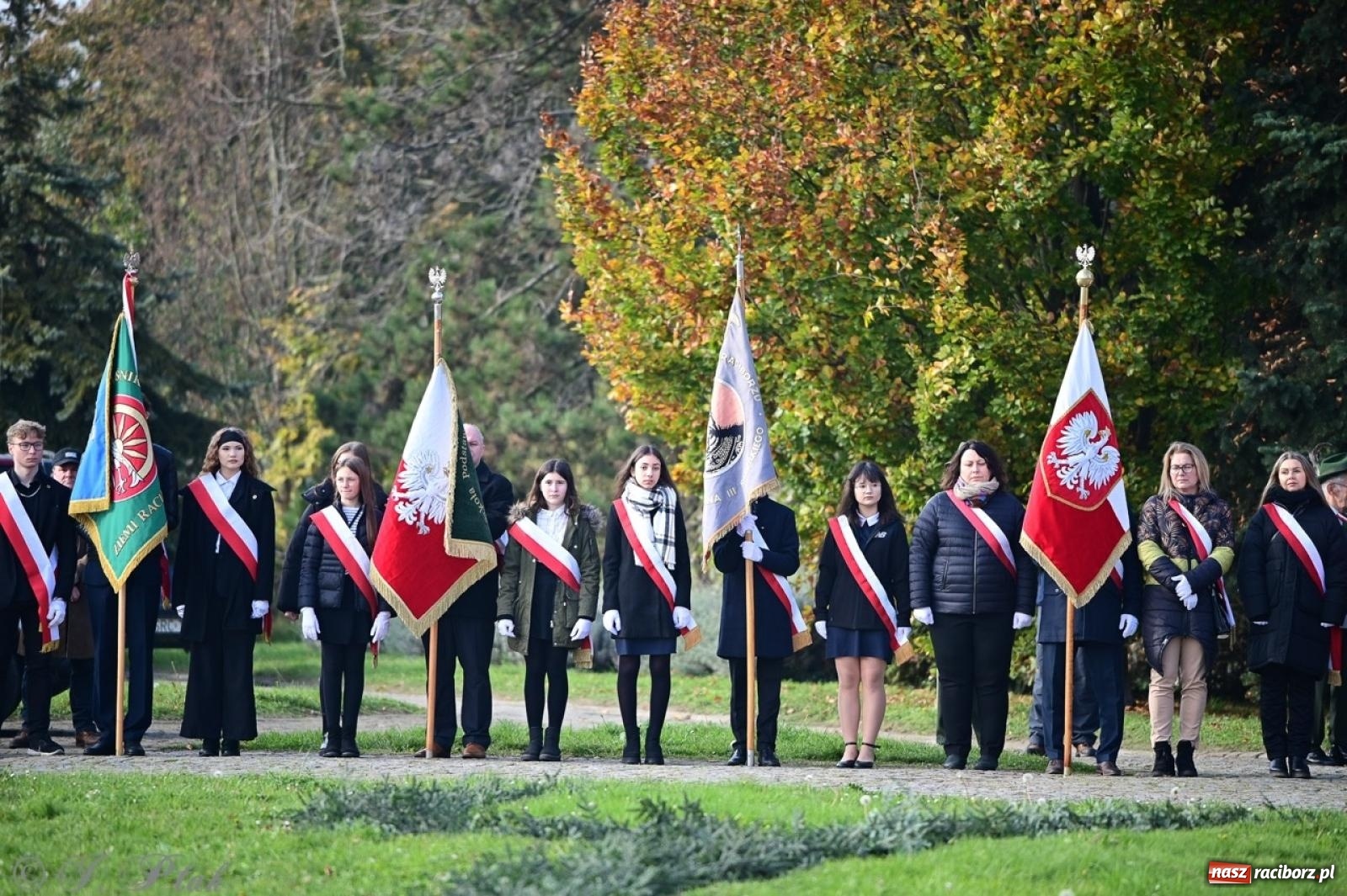 Zdjęcie w galerii na portalu naszraciborz.pl: Miejskie uroczystości z okazji Narodowego Święta Niepodległości [FOTO i WIDEO] wiadomości z regionu