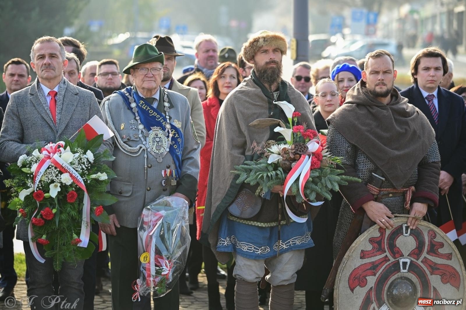 Zdjęcie w galerii na portalu naszraciborz.pl: Miejskie uroczystości z okazji Narodowego Święta Niepodległości [FOTO i WIDEO] wiadomości z regionu