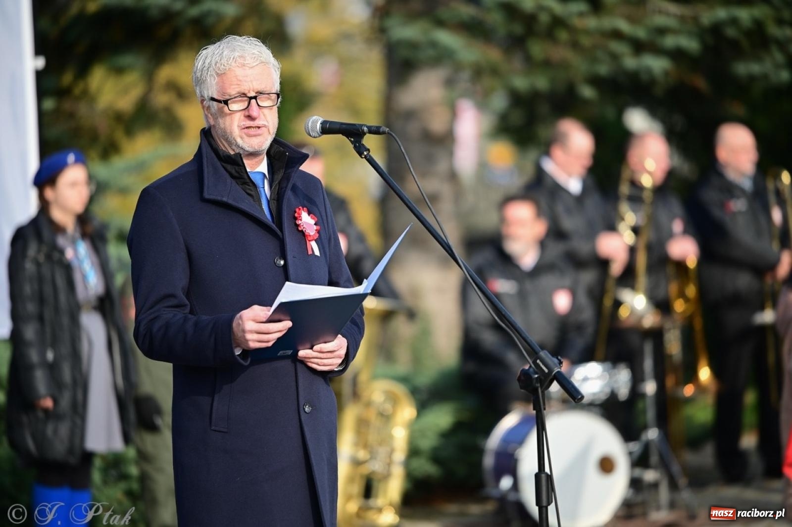 Zdjęcie w galerii na portalu naszraciborz.pl: Miejskie uroczystości z okazji Narodowego Święta Niepodległości [FOTO i WIDEO] wiadomości z regionu