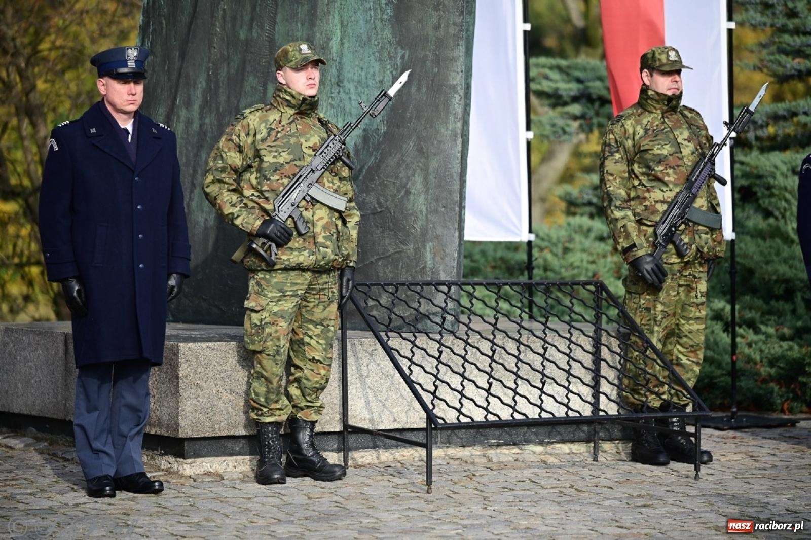 Zdjęcie w galerii na portalu naszraciborz.pl: Miejskie uroczystości z okazji Narodowego Święta Niepodległości [FOTO i WIDEO] wiadomości z regionu