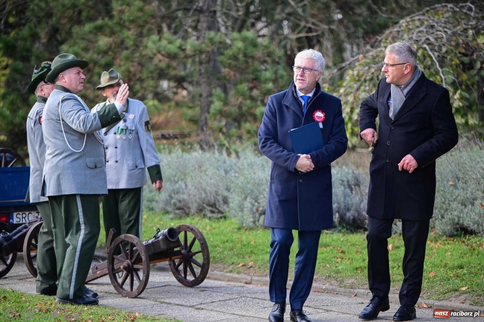 Zdjęcie w galerii na portalu naszraciborz.pl: Miejskie uroczystości z okazji Narodowego Święta Niepodległości [FOTO i WIDEO] wiadomości z regionu