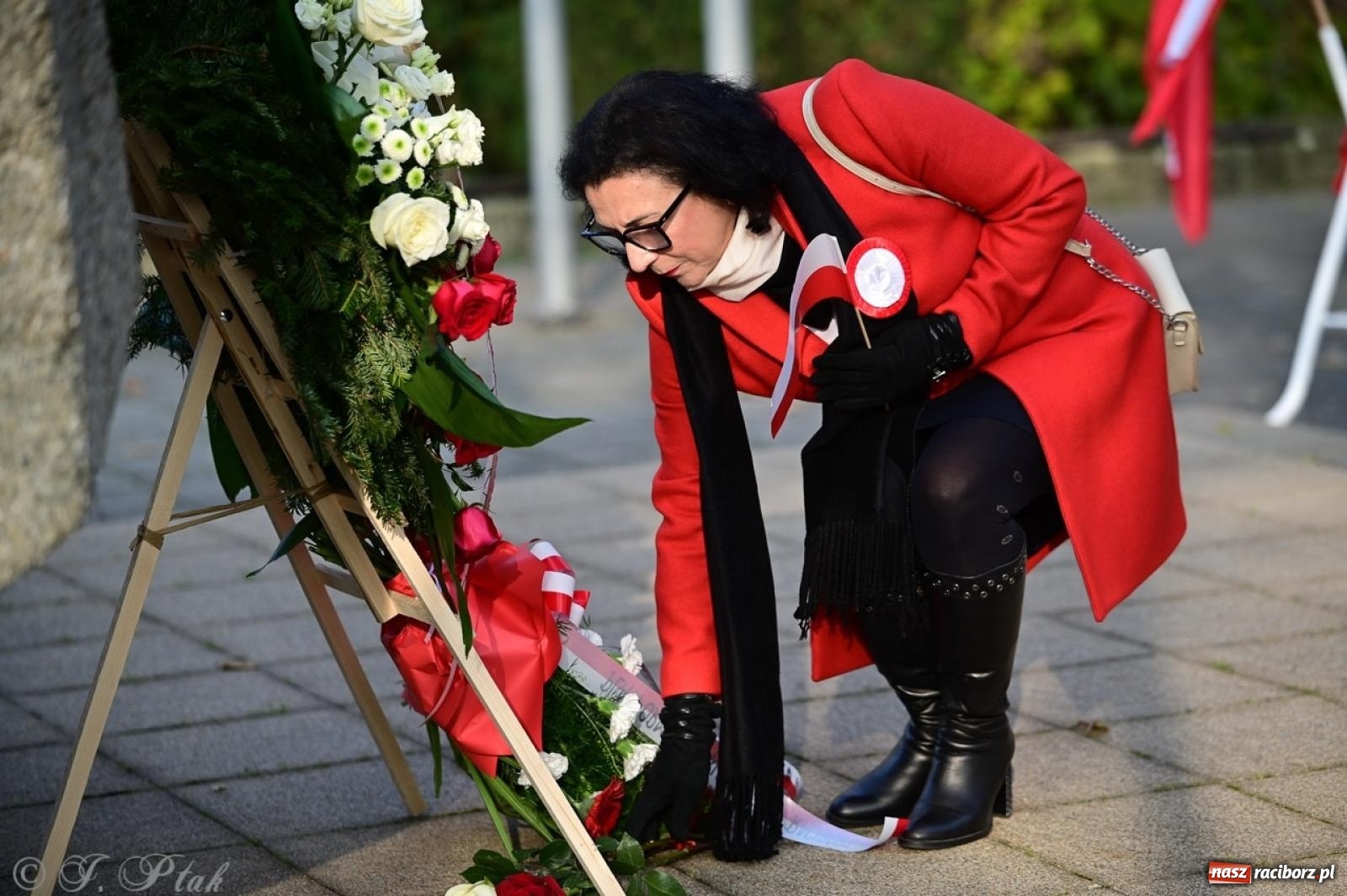 Zdjęcie w galerii na portalu naszraciborz.pl: Miejskie uroczystości z okazji Narodowego Święta Niepodległości [FOTO i WIDEO] wiadomości z regionu