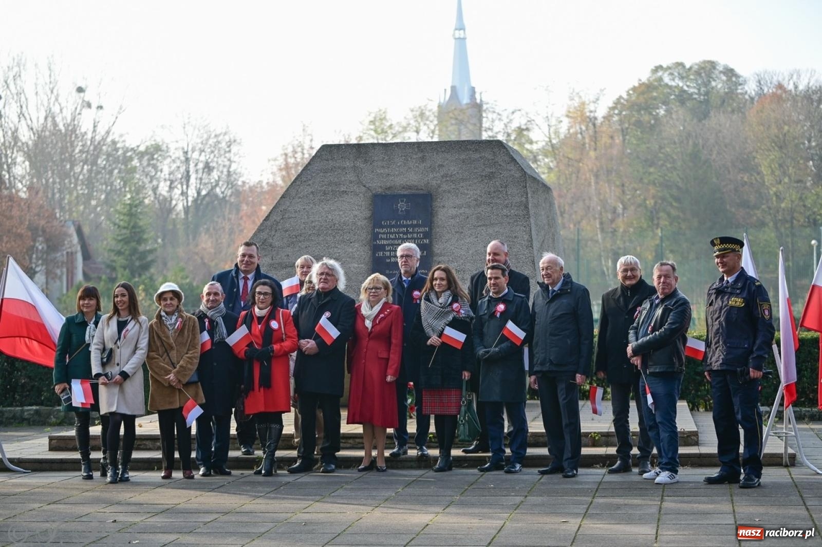 Zdjęcie w galerii na portalu naszraciborz.pl: Miejskie uroczystości z okazji Narodowego Święta Niepodległości [FOTO i WIDEO] wiadomości z regionu