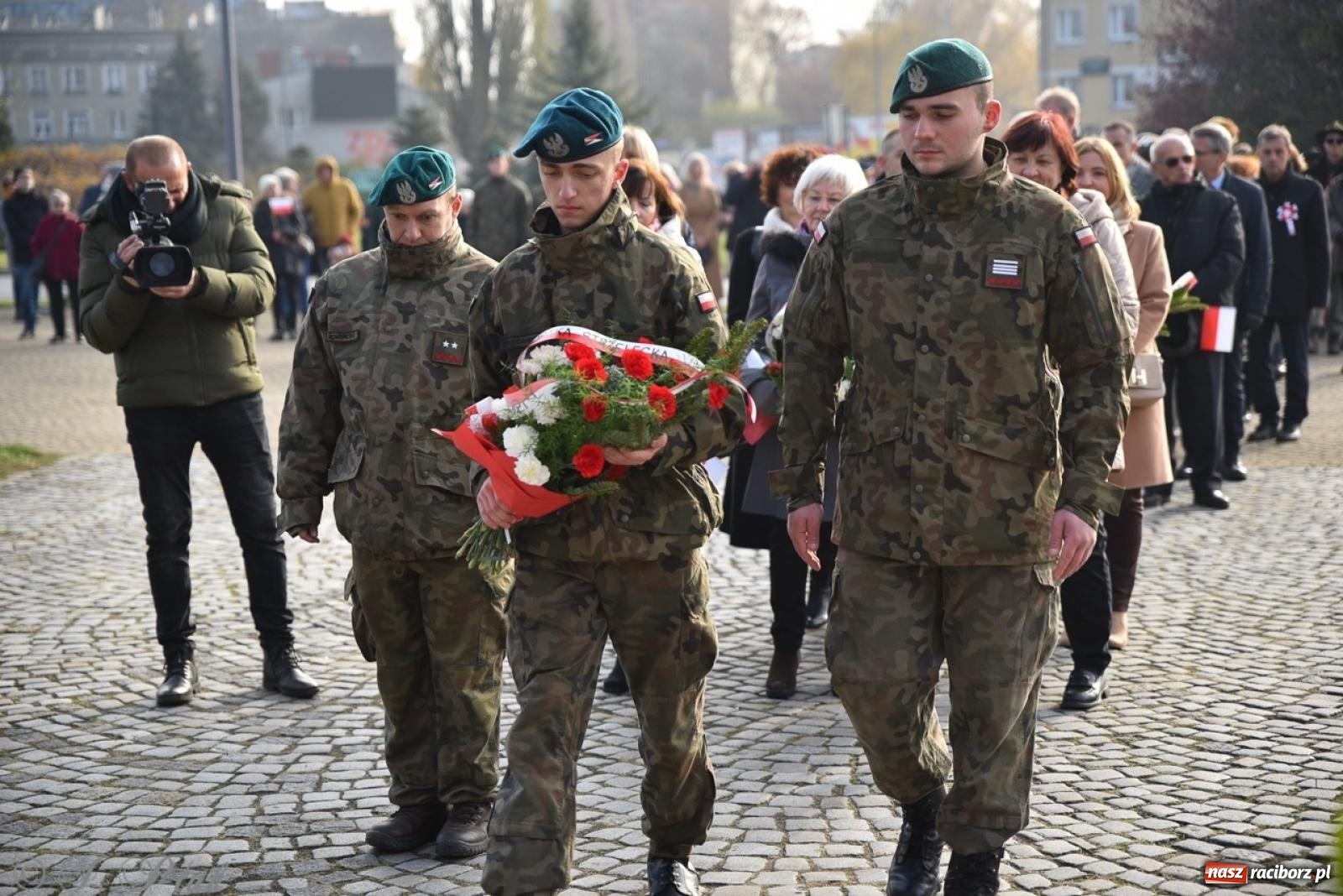 Zdjęcie w galerii na portalu naszraciborz.pl: Miejskie uroczystości z okazji Narodowego Święta Niepodległości [FOTO i WIDEO] wiadomości z regionu