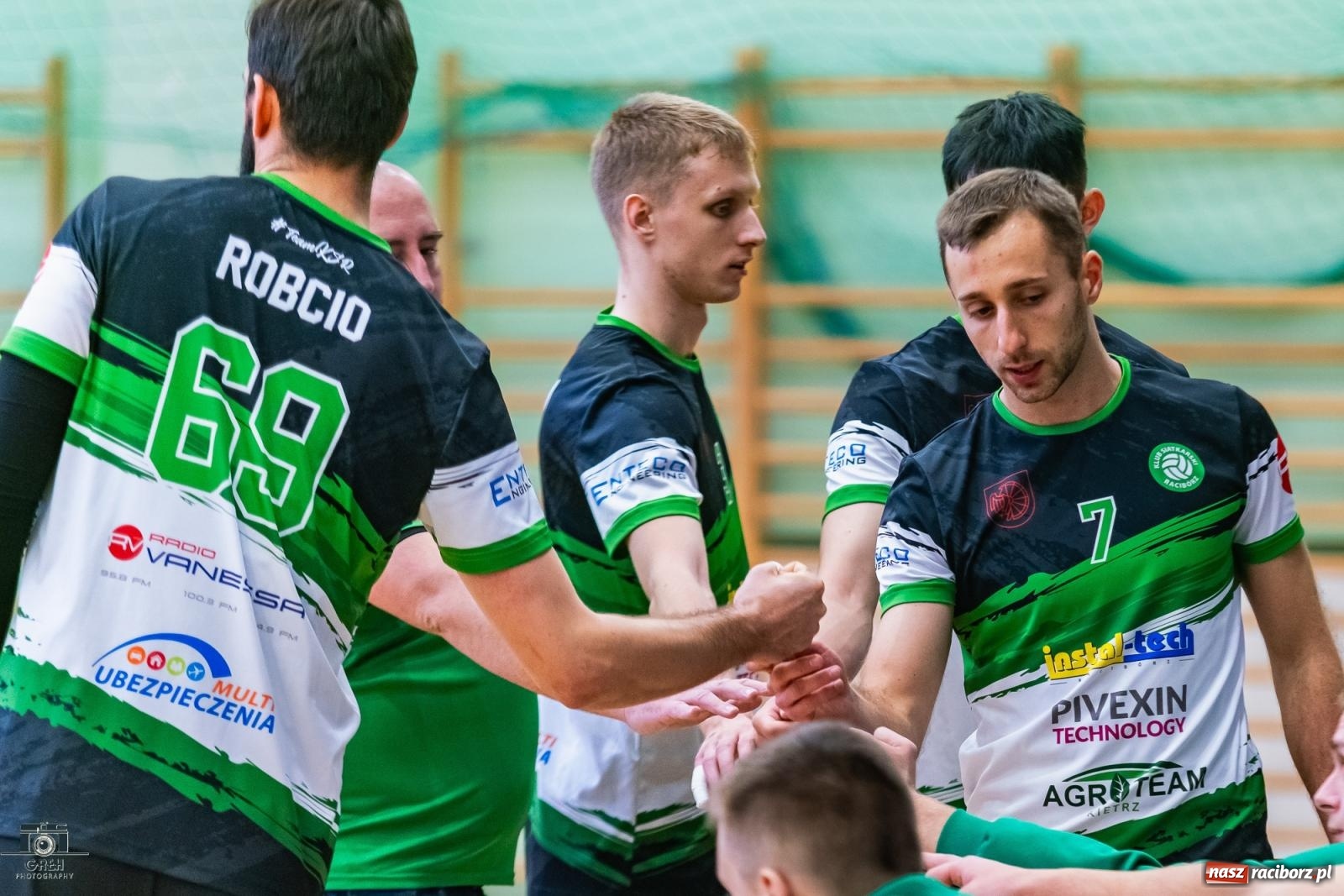 Zdjęcie w galerii na portalu naszraciborz.pl: Pewna wygrana KS Racibórz dała fotel lidera [FOTO i WIDEO] wiadomości z regionu