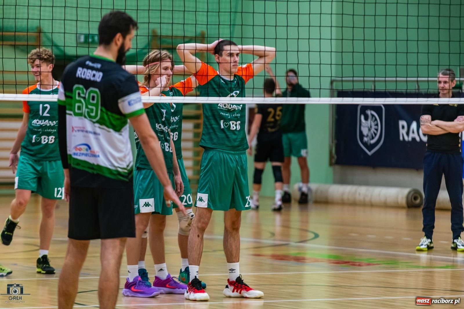 Zdjęcie w galerii na portalu naszraciborz.pl: Pewna wygrana KS Racibórz dała fotel lidera [FOTO i WIDEO] wiadomości z regionu
