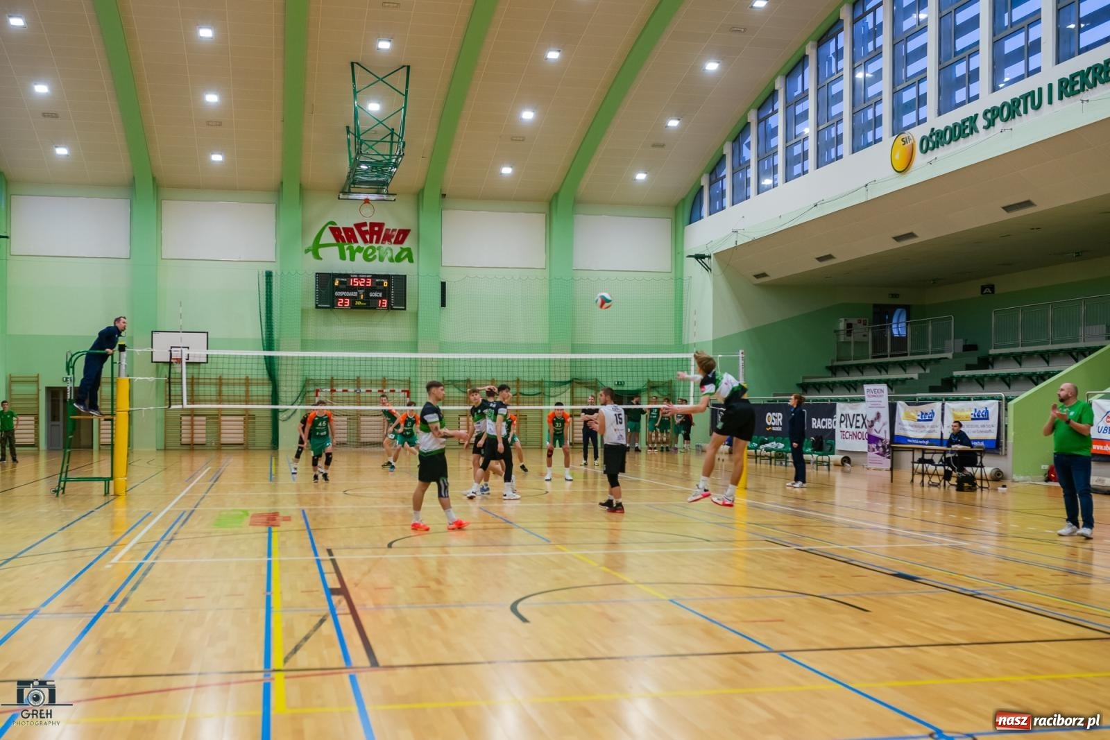 Zdjęcie w galerii na portalu naszraciborz.pl: Pewna wygrana KS Racibórz dała fotel lidera [FOTO i WIDEO] wiadomości z regionu