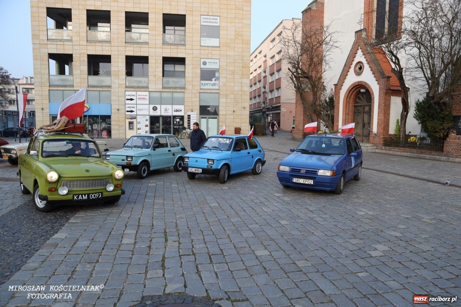 Zdjęcie w galerii na portalu naszraciborz.pl: Historyczne widowisko na raciborskim rynku – Polacy przejmują pruski posterunek [FOTO i WIDEO] wiadomości z regionu
