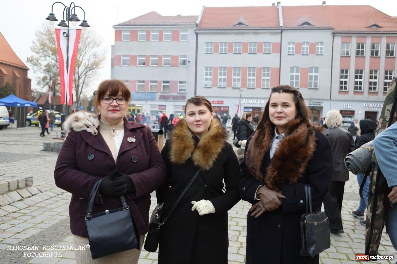 Zdjęcie w galerii na portalu naszraciborz.pl: Historyczne widowisko na raciborskim rynku – Polacy przejmują pruski posterunek [FOTO i WIDEO] wiadomości z regionu