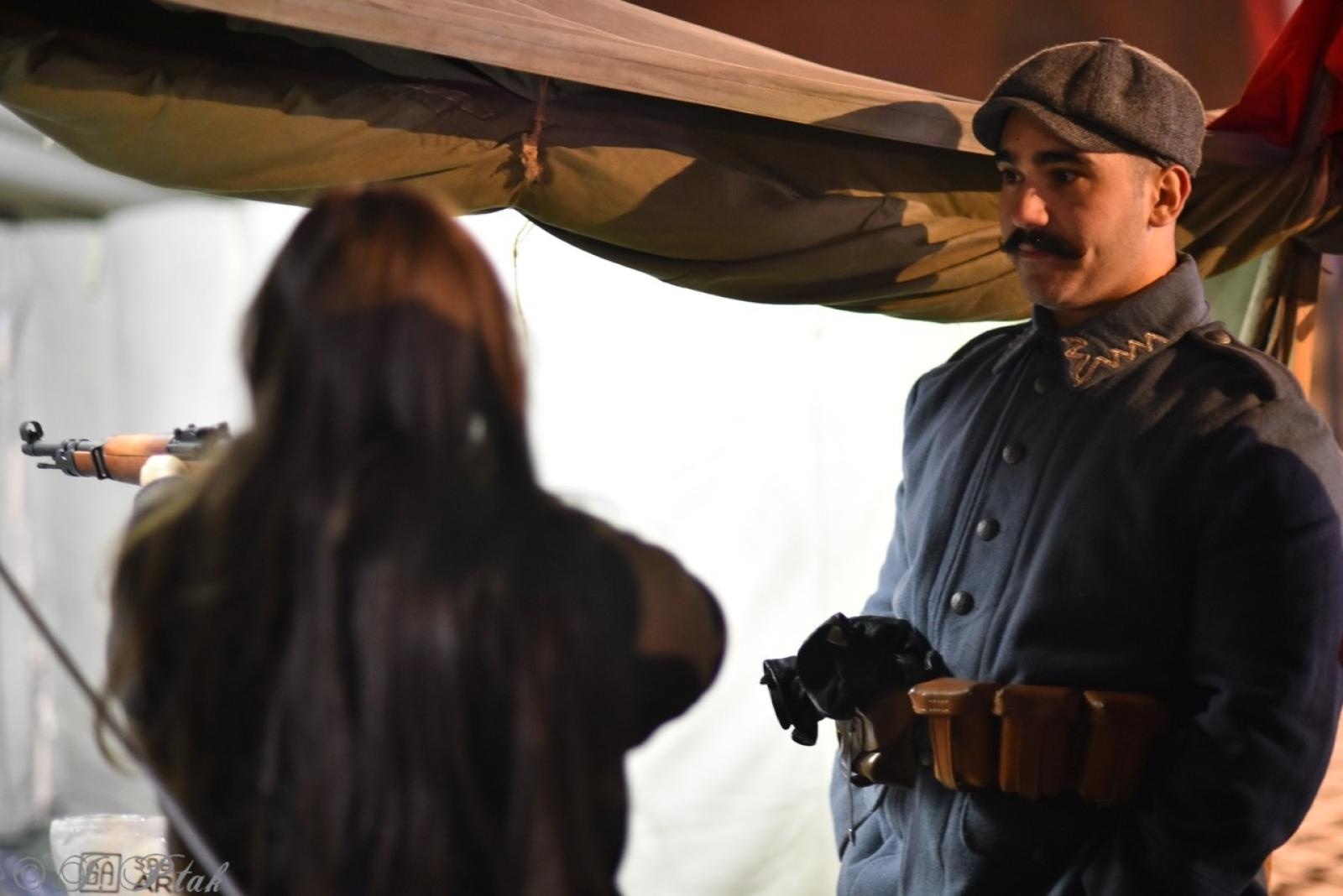 Zdjęcie w galerii na portalu naszraciborz.pl: Patriotyczne rytmy na Rynku – piknik Niepodległa w Raciborzu wiadomości z regionu