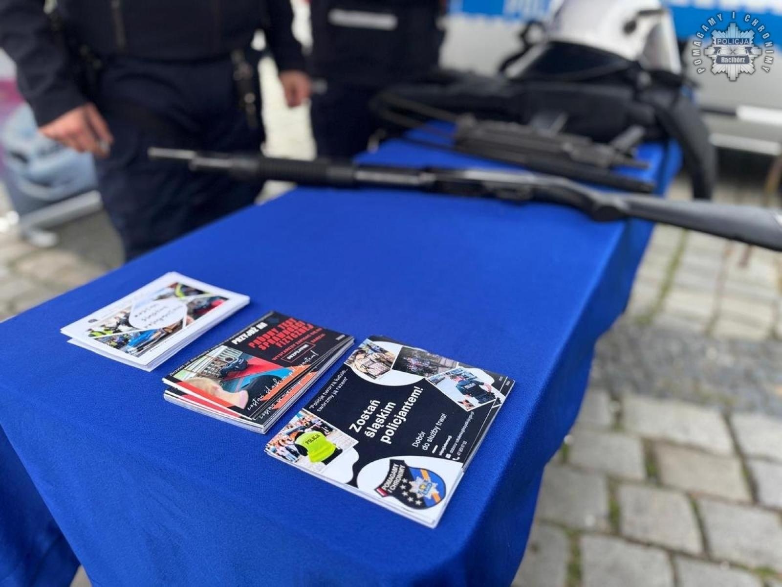 Zdjęcie w galerii na portalu naszraciborz.pl: Piknik Niepodległa z udziałem raciborskich policjantów [FOTO] wiadomości z regionu