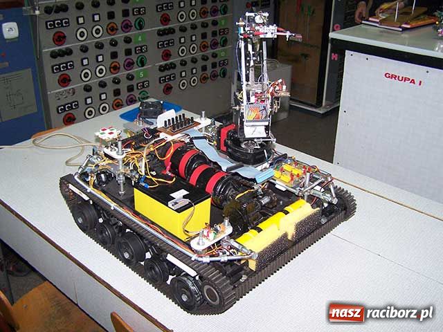 Zdjęcie w galerii na portalu naszraciborz.pl: Sukces uczniów Mechanika wiadomości z regionu