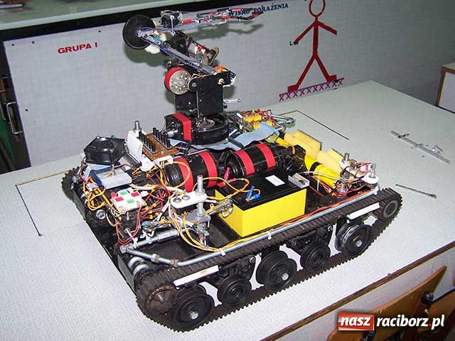 Zdjęcie w galerii na portalu naszraciborz.pl: Sukces uczniów Mechanika wiadomości z regionu