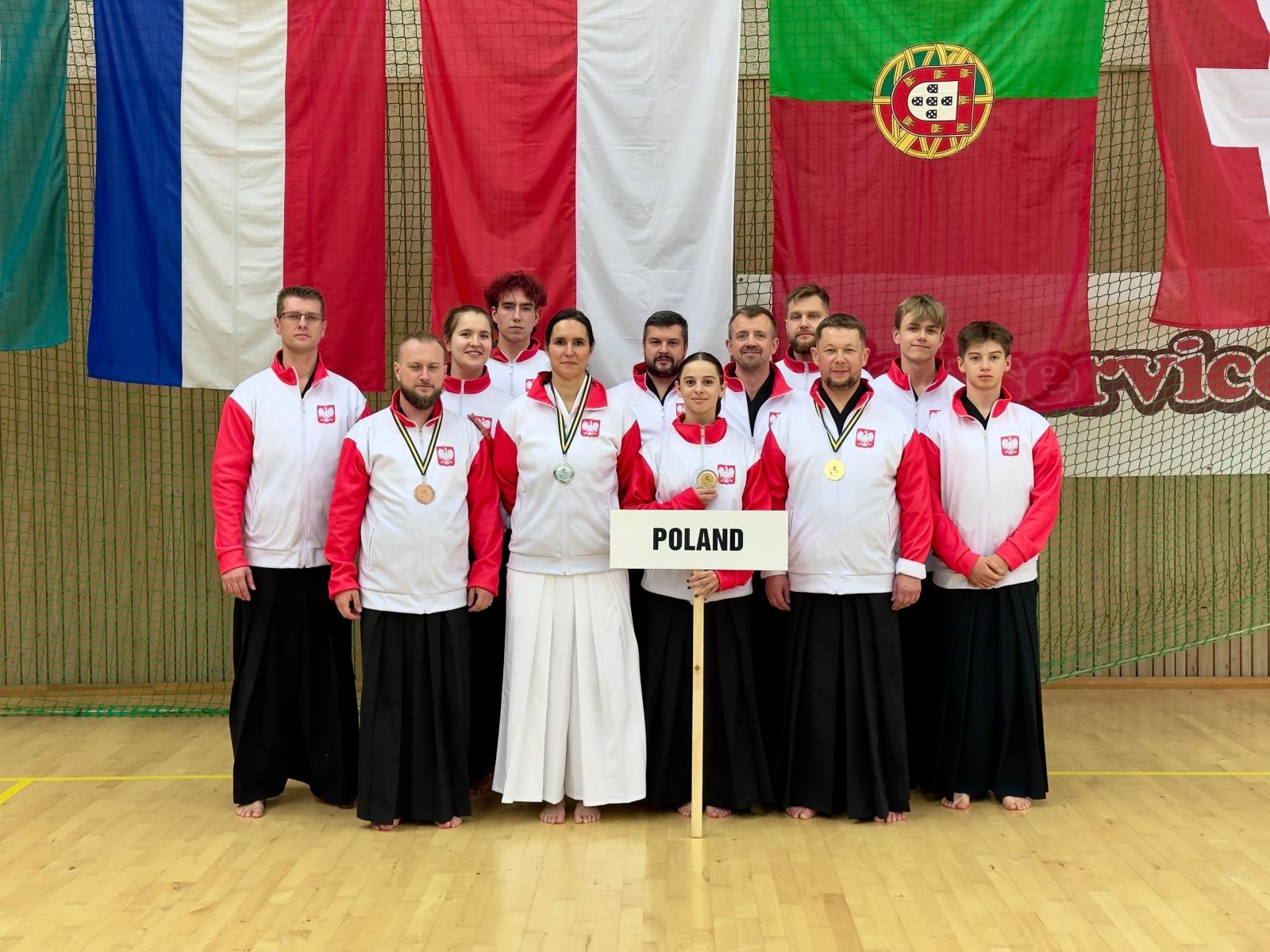 Zdjęcie w galerii na portalu naszraciborz.pl: Sukces raciborzan na XXXI Mistrzostwach Europy Iaido – prestiżowe nagrody dla Anny i Tomasza Majchrzaków! wiadomości z regionu