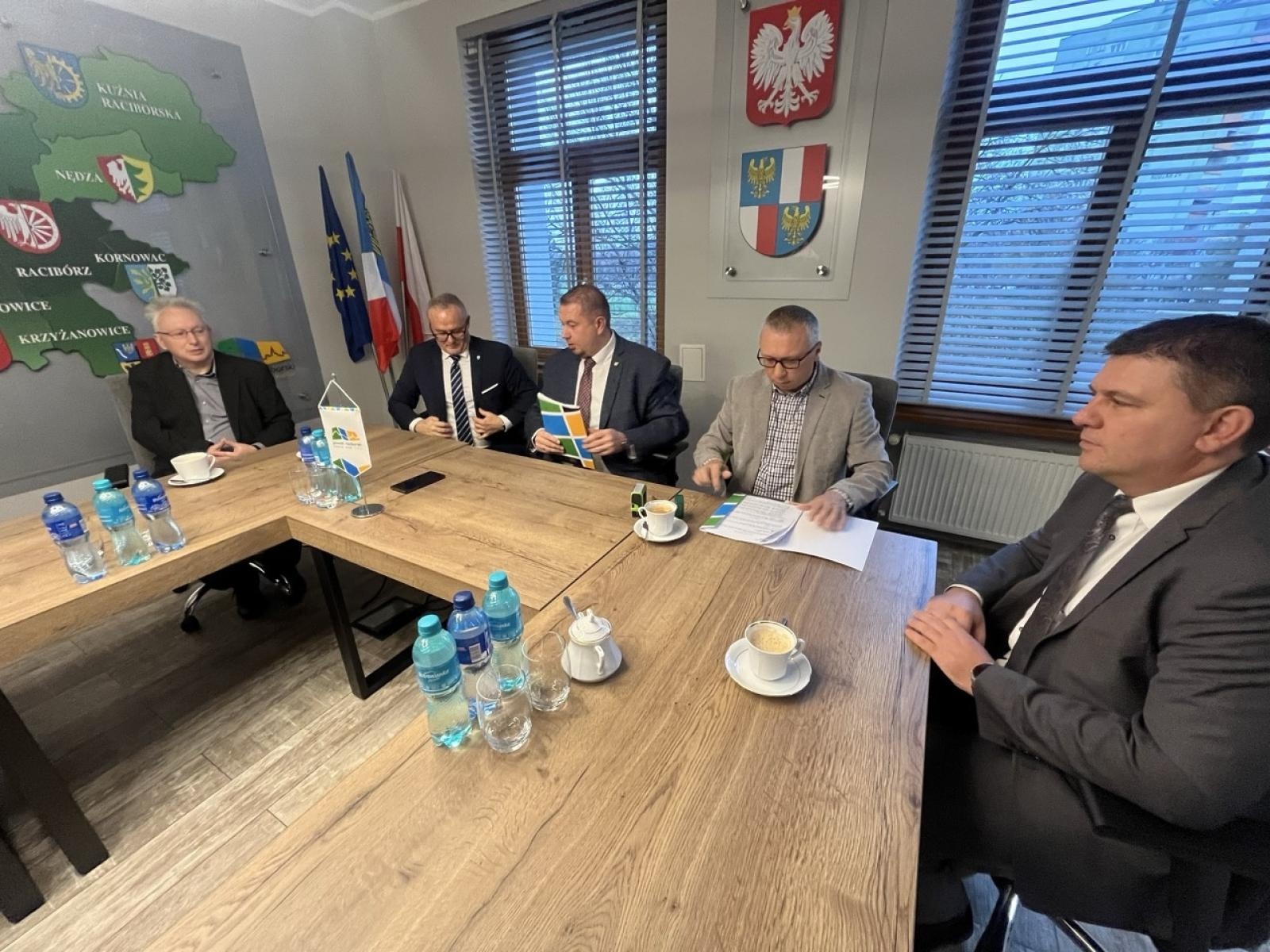 Zdjęcie w galerii na portalu naszraciborz.pl: Rusza przebudowa dróg powiatowych w gminach Pietrowice Wielkie i Rudnik wiadomości z regionu