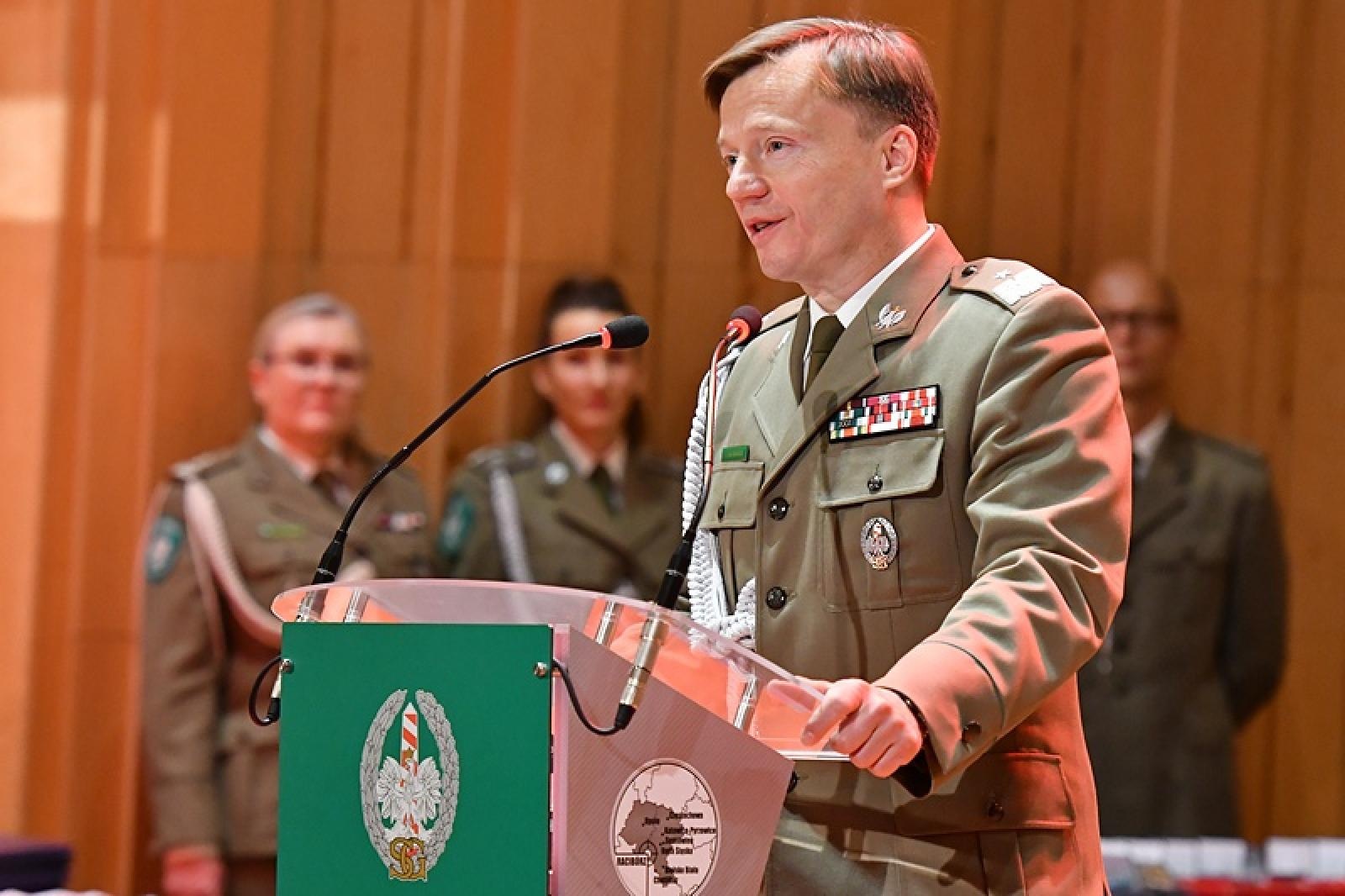 Zdjęcie w galerii na portalu naszraciborz.pl: Uroczystość z okazji Narodowego Święta Niepodległości w Śląskim Oddziale Straży Granicznej wiadomości z regionu