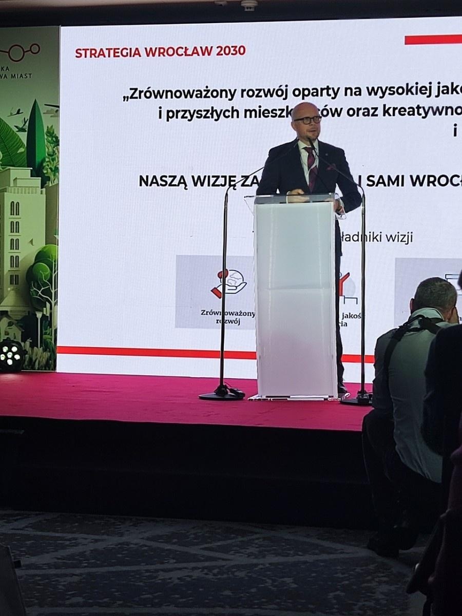 Zdjęcie w galerii na portalu naszraciborz.pl: Konferencja Alumni 2024 - Partnerska Inicjatywa Miast wiadomości z regionu