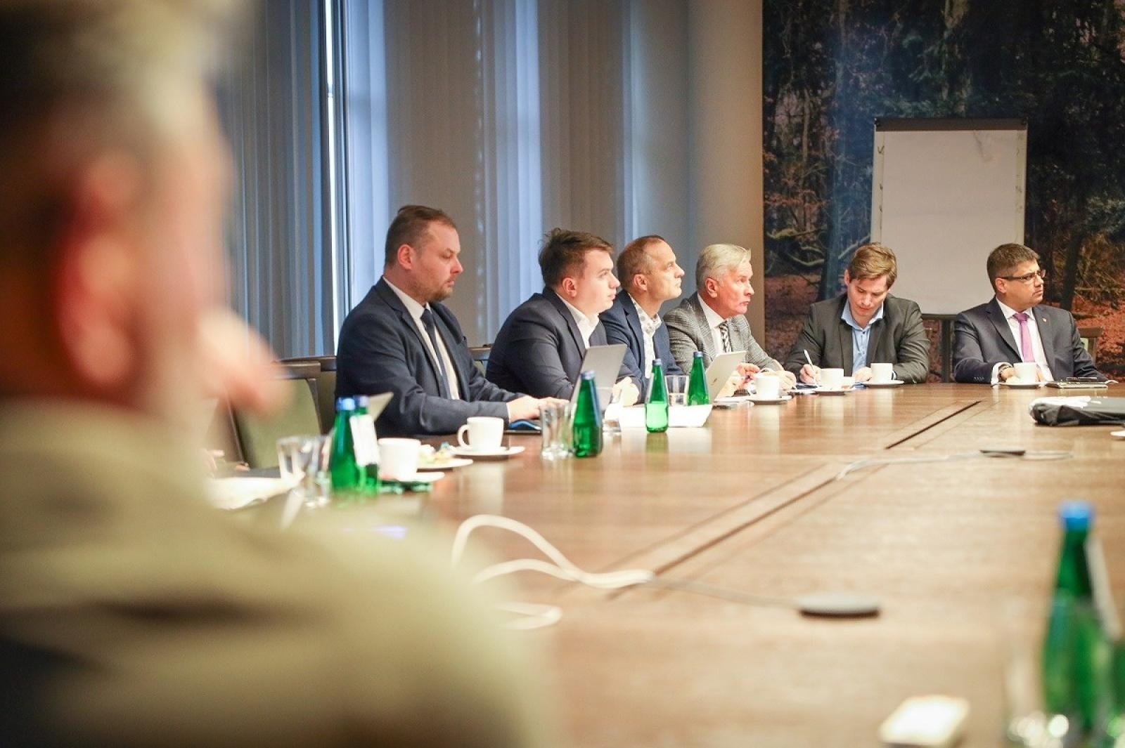 Zdjęcie w galerii na portalu naszraciborz.pl: Lasy Państwowe transparentnie przed gminami i województwami wiadomości z regionu