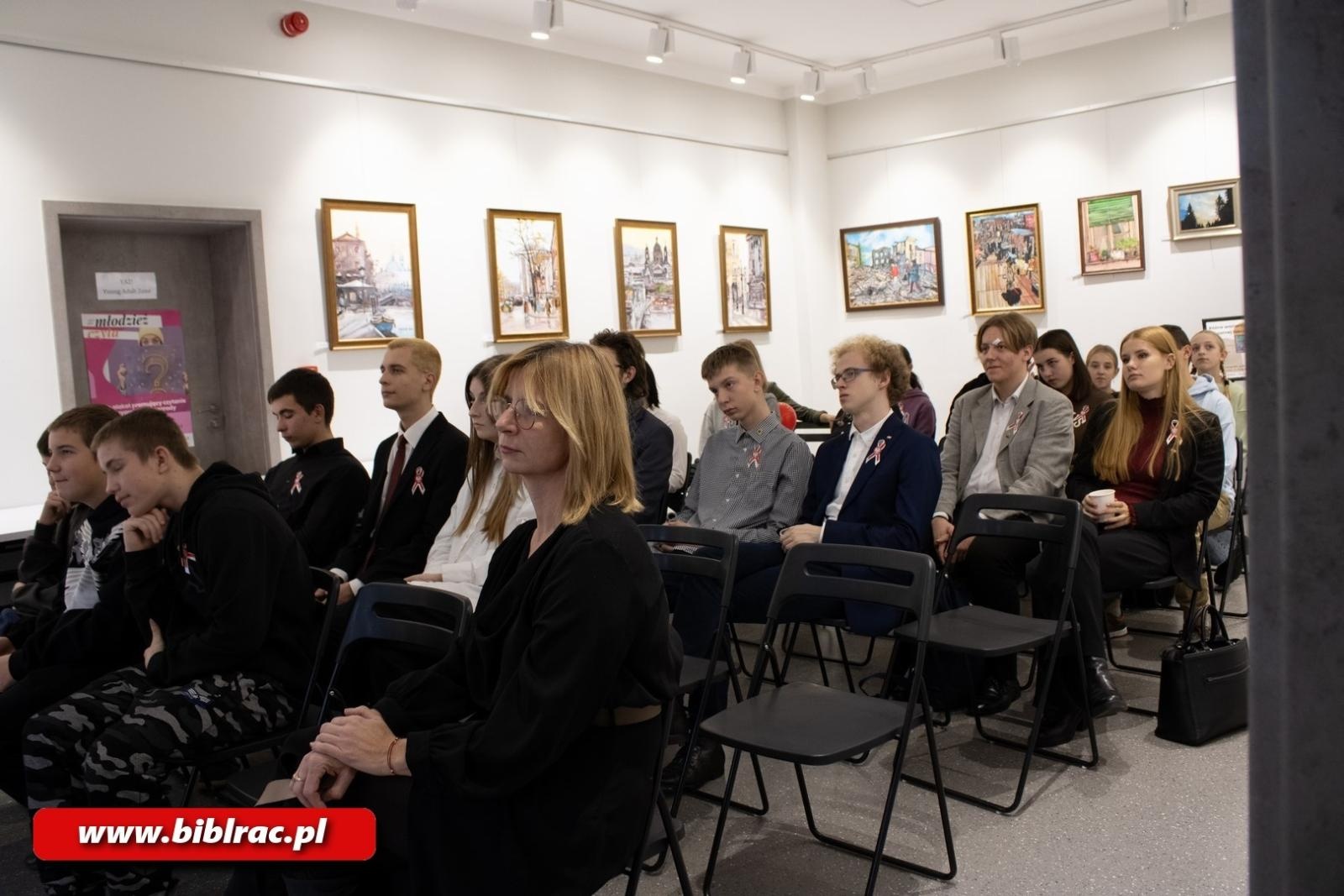 Zdjęcie w galerii na portalu naszraciborz.pl: WSPÓLNE SPRAWY. Nowy sposób świętowania Niepodległości w Raciborzu wiadomości z regionu