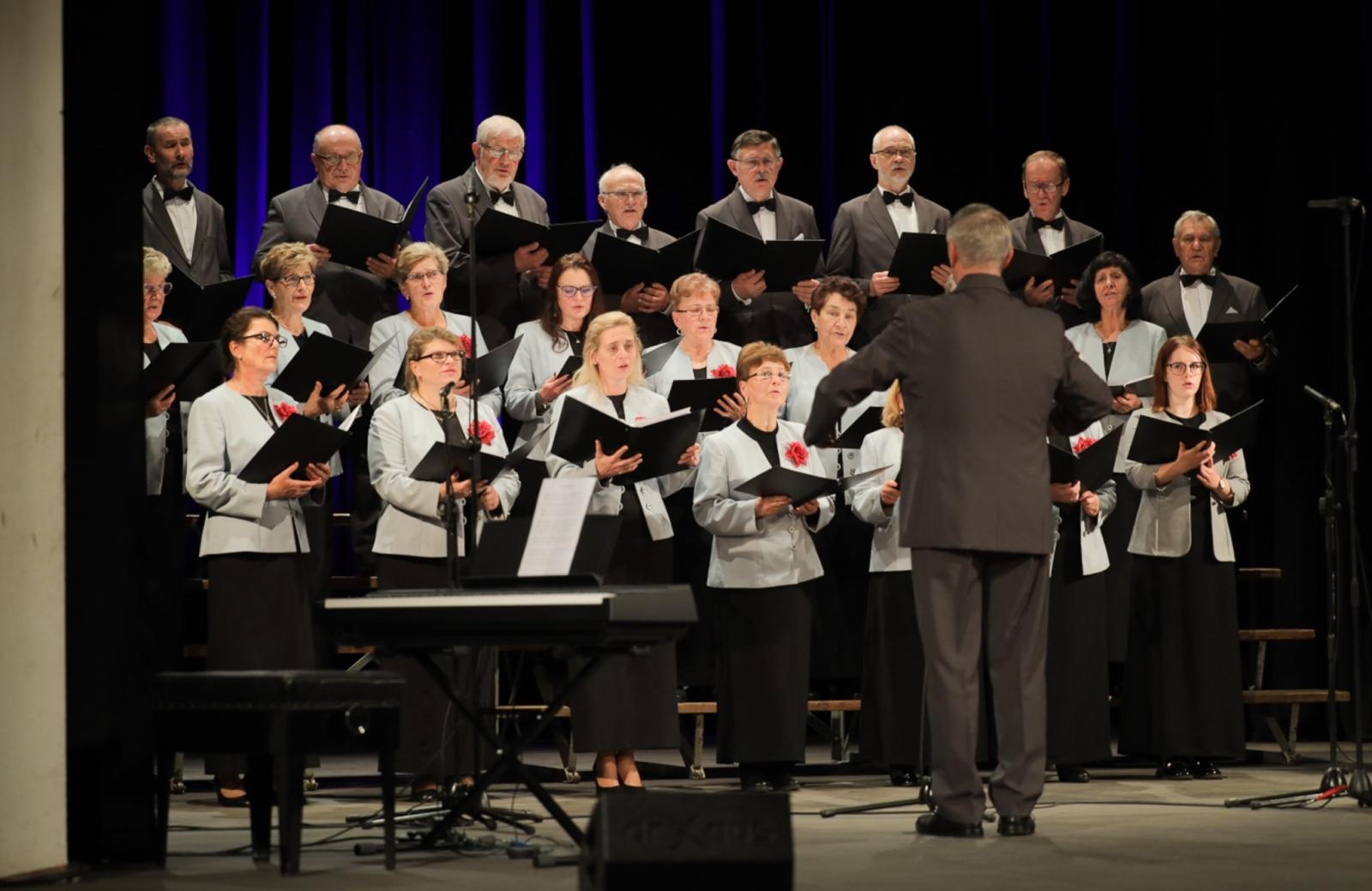 Zdjęcie w galerii na portalu naszraciborz.pl: Co nam w duszy gra. Zaproszenie na koncert wiadomości z regionu
