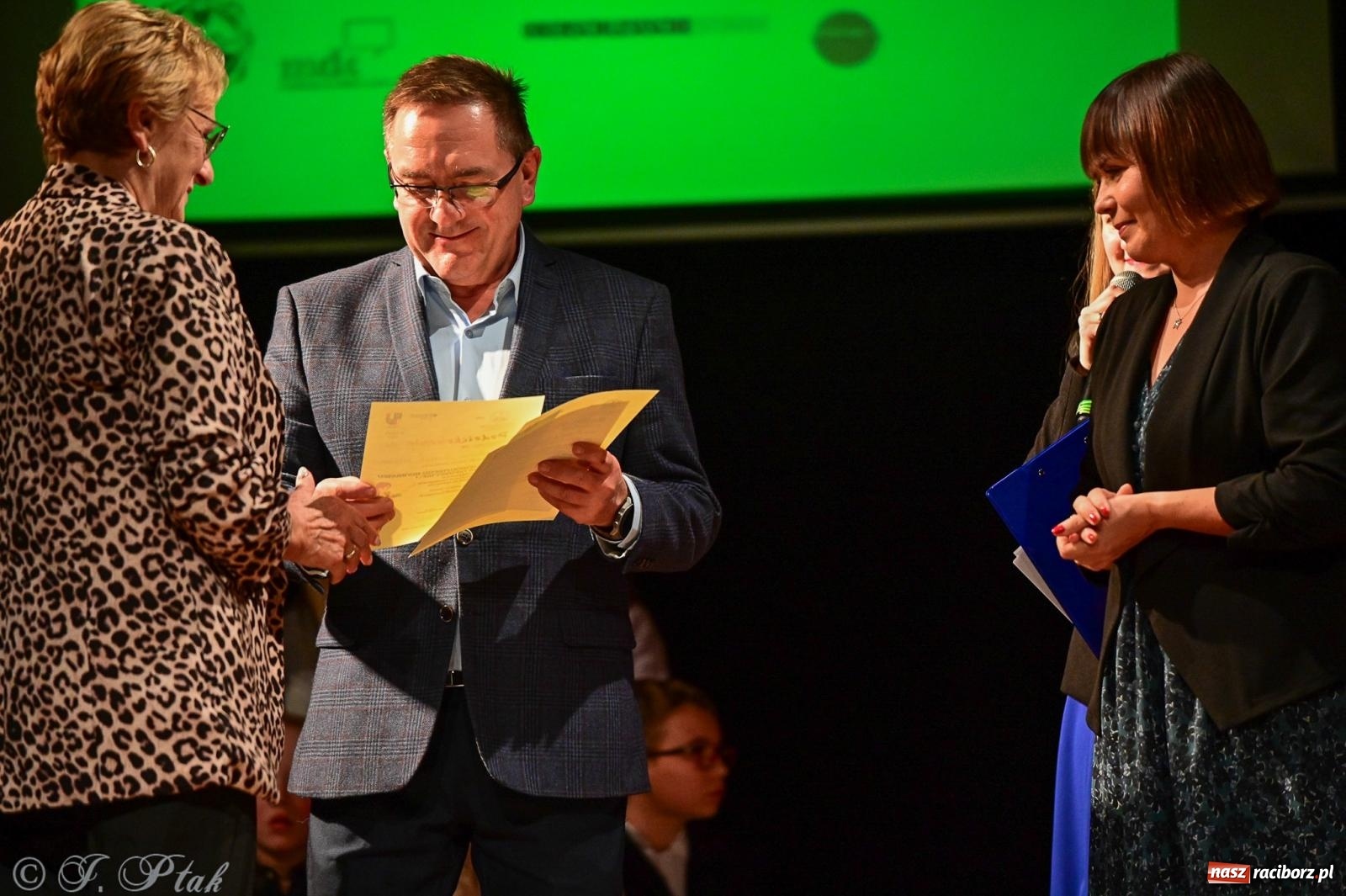 Zdjęcie w galerii na portalu naszraciborz.pl: 23. Konkurs Piosenki Niemieckiej. W MDK-u wręczono nagrody [FOTO i WIDEO] wiadomości z regionu