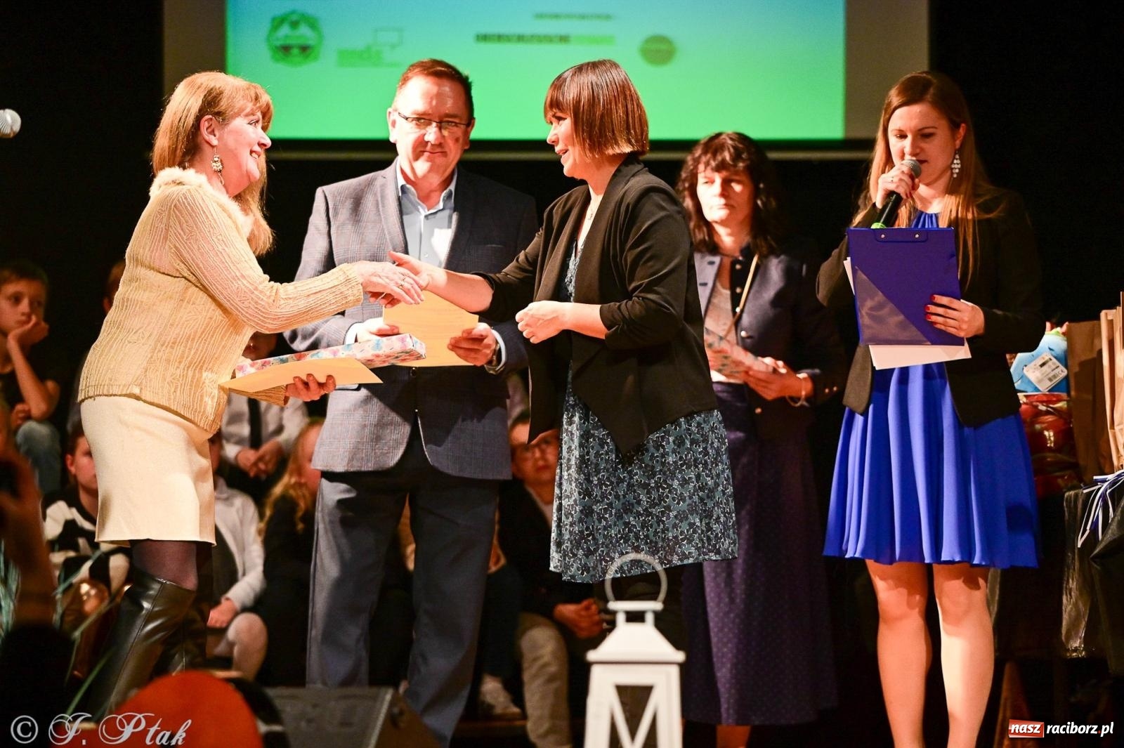 Zdjęcie w galerii na portalu naszraciborz.pl: 23. Konkurs Piosenki Niemieckiej. W MDK-u wręczono nagrody [FOTO i WIDEO] wiadomości z regionu