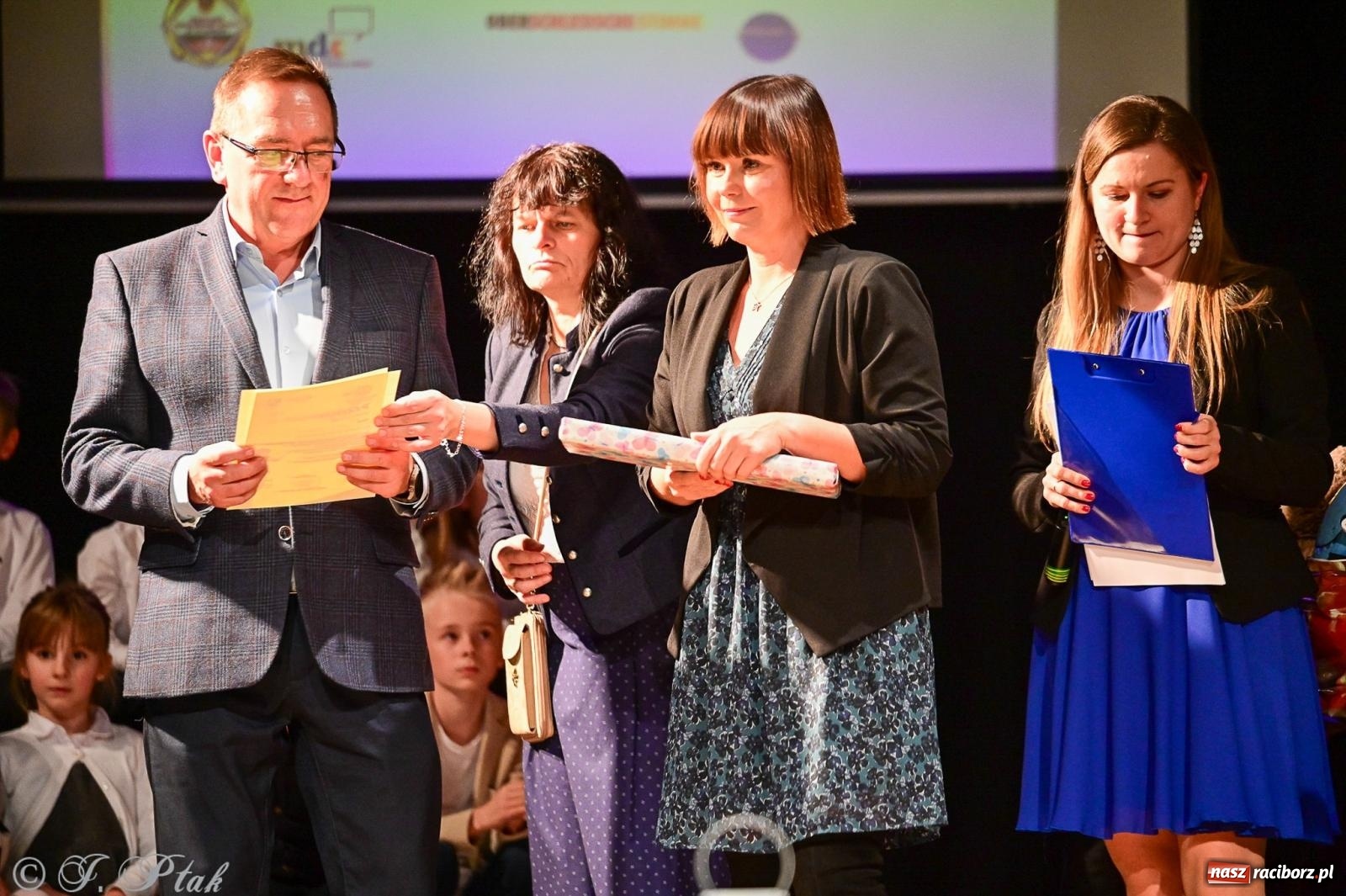 Zdjęcie w galerii na portalu naszraciborz.pl: 23. Konkurs Piosenki Niemieckiej. W MDK-u wręczono nagrody [FOTO i WIDEO] wiadomości z regionu