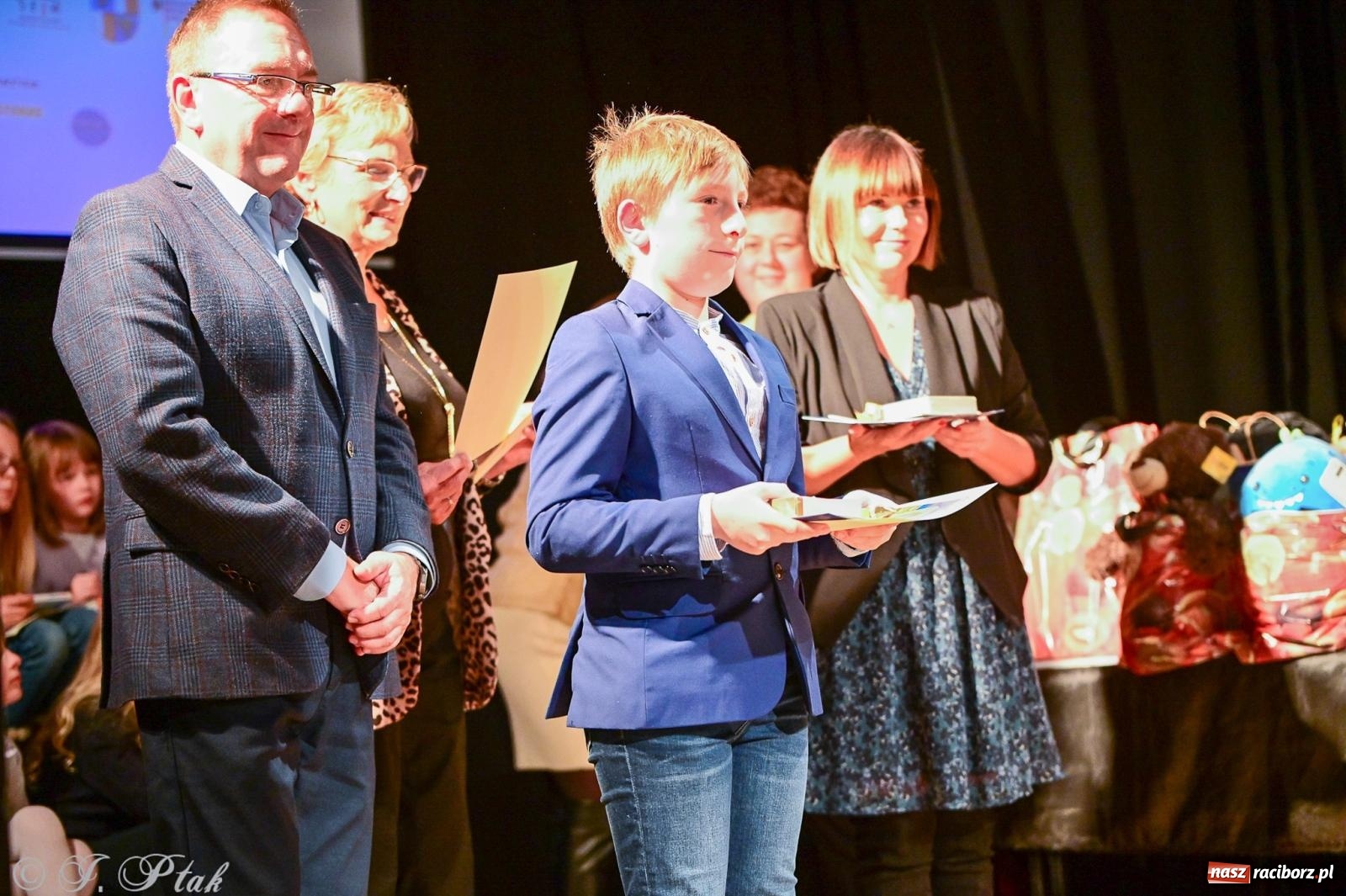 Zdjęcie w galerii na portalu naszraciborz.pl: 23. Konkurs Piosenki Niemieckiej. W MDK-u wręczono nagrody [FOTO i WIDEO] wiadomości z regionu