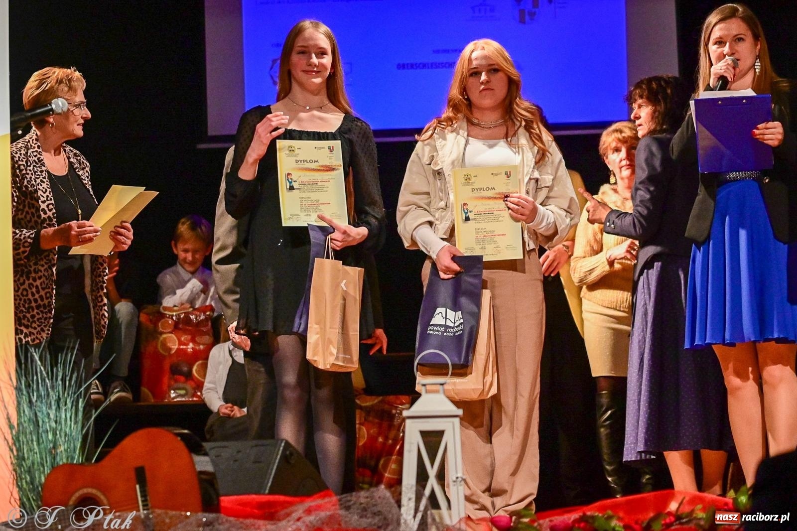 Zdjęcie w galerii na portalu naszraciborz.pl: 23. Konkurs Piosenki Niemieckiej. W MDK-u wręczono nagrody [FOTO i WIDEO] wiadomości z regionu