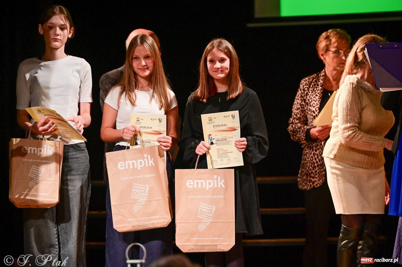 Zdjęcie w galerii na portalu naszraciborz.pl: 23. Konkurs Piosenki Niemieckiej. W MDK-u wręczono nagrody [FOTO i WIDEO] wiadomości z regionu