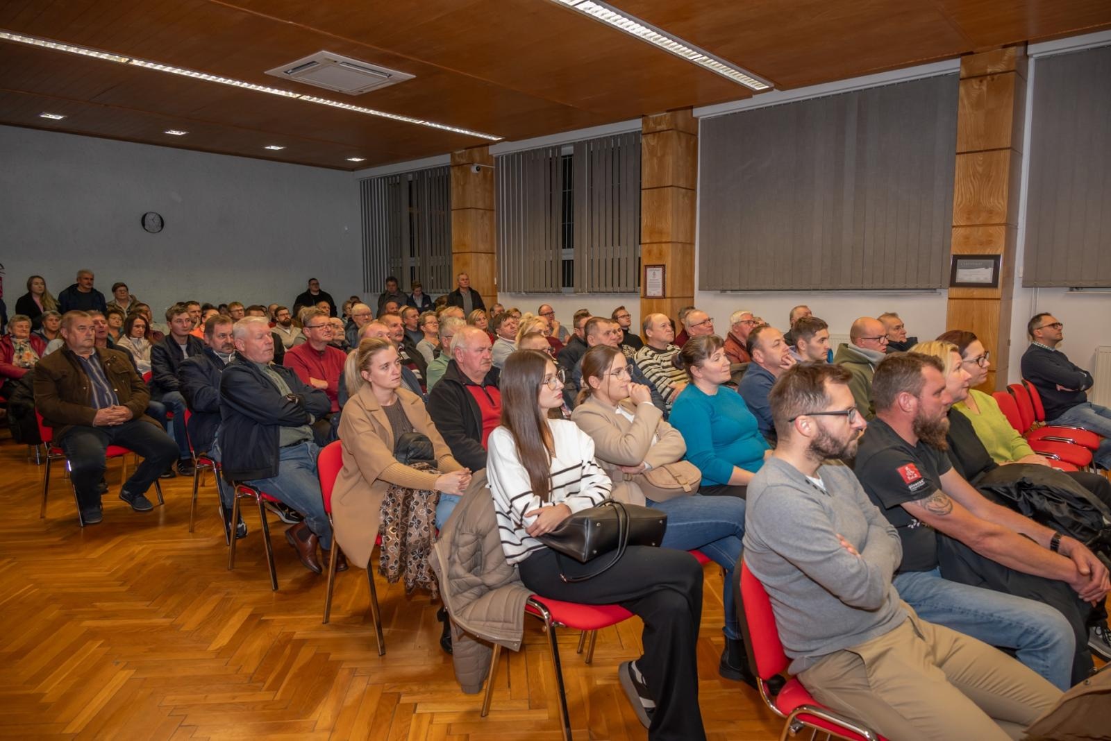 Zdjęcie w galerii na portalu naszraciborz.pl: Hubert Fichna ponownie wybrany sołtysem Krzyżanowic wiadomości z regionu
