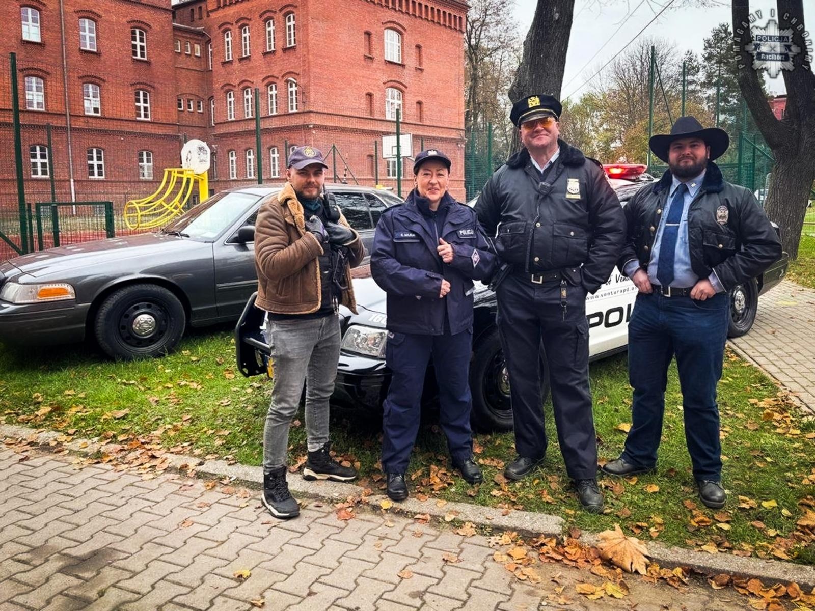 Zdjęcie w galerii na portalu naszraciborz.pl: Dzień Bezpieczeństwa. Projekt dla słabosłyszących i niesłyszących wiadomości z regionu