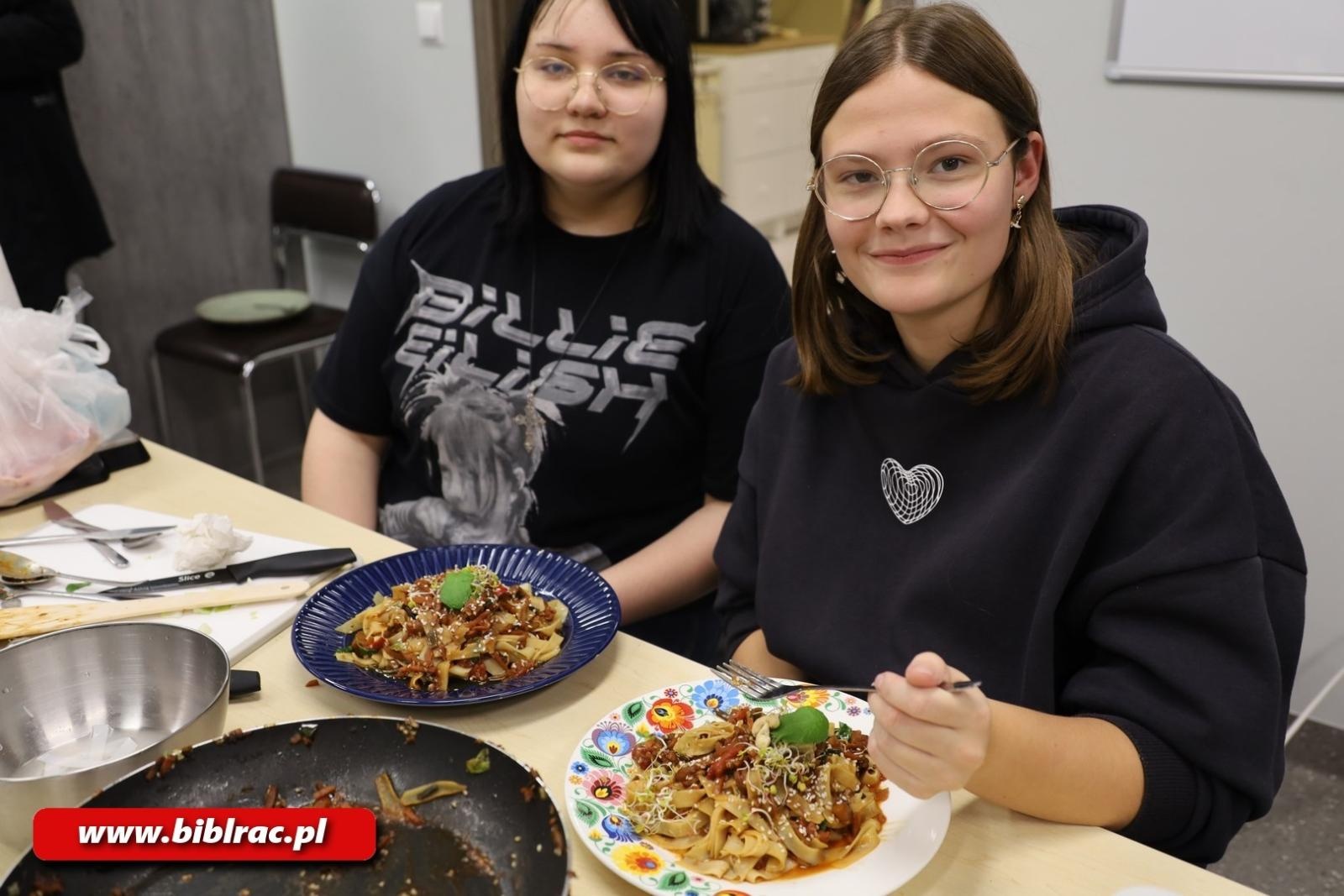 Zdjęcie w galerii na portalu naszraciborz.pl: Kuchnia Młodych w raciborskiej bibliotece wiadomości z regionu