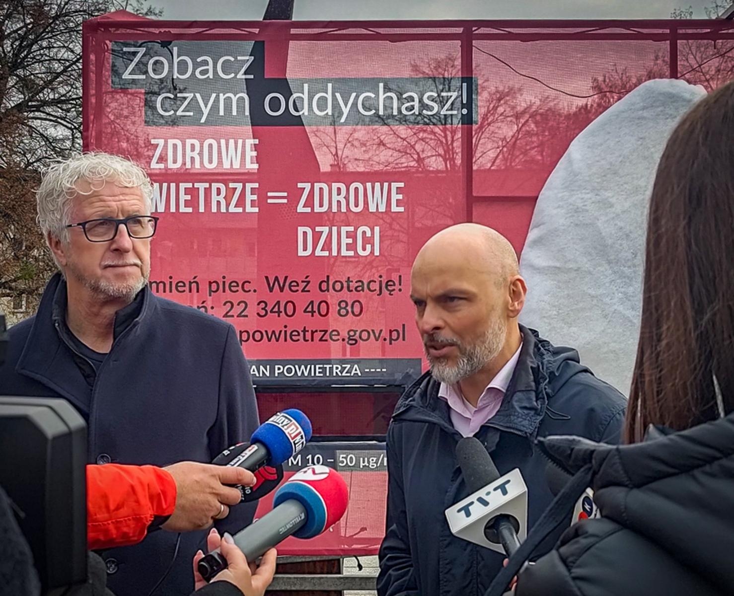 Zdjęcie w galerii na portalu naszraciborz.pl: Mechaniczne płuca sprawdzą jakość powietrza w Raciborzu. Ruszyła 6. edycja kampanii Zobacz czym oddychasz wiadomości z regionu