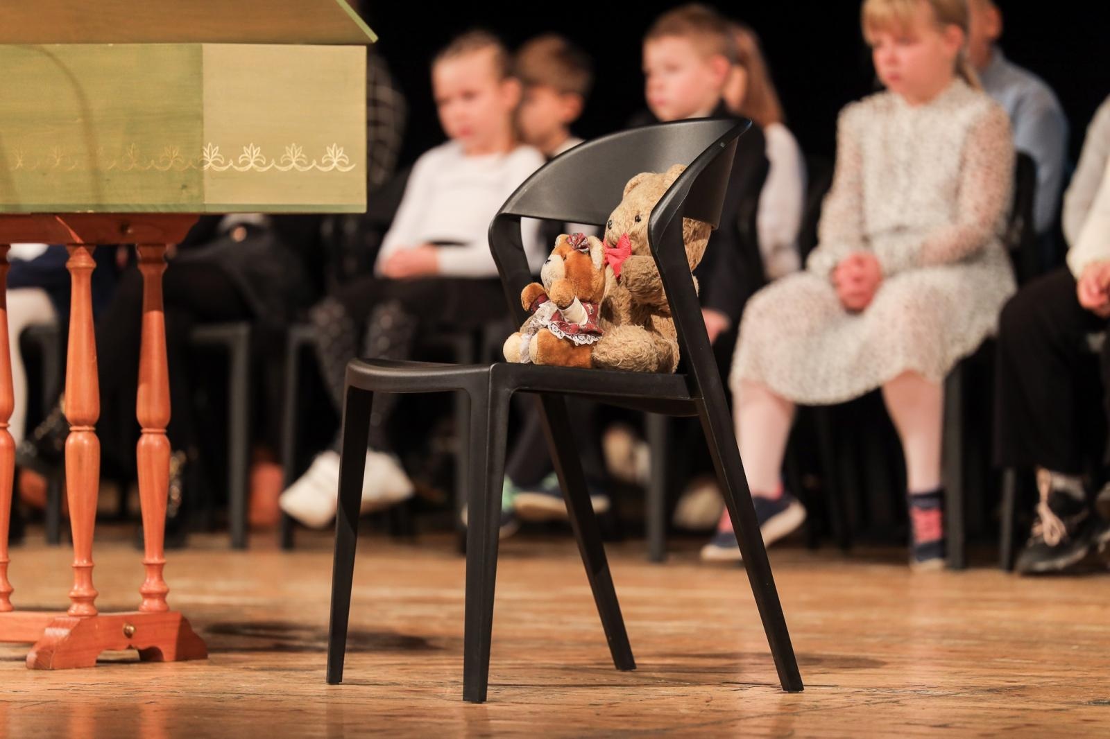 Zdjęcie w galerii na portalu naszraciborz.pl: Klawesyn - potomek harfy, poprzednik fortepianu - kolejnym bohaterem koncertów umuzykalniających wiadomości z regionu