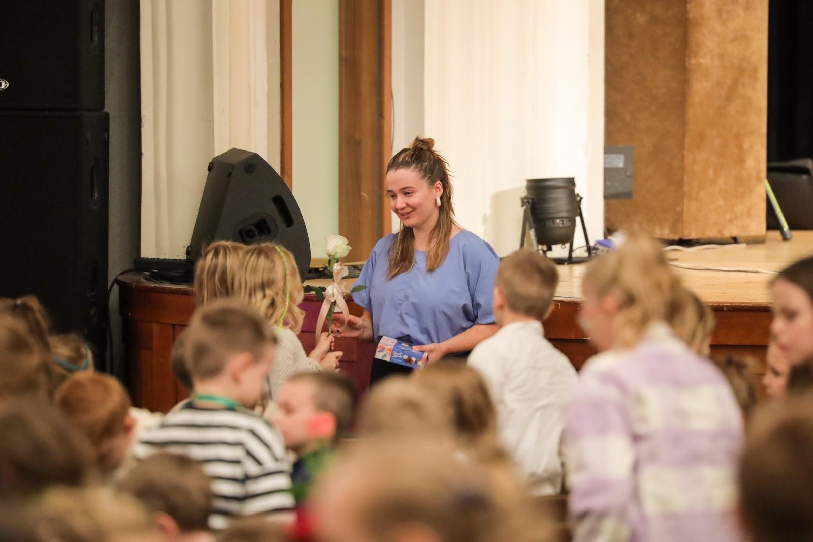 Zdjęcie w galerii na portalu naszraciborz.pl: Klawesyn - potomek harfy, poprzednik fortepianu - kolejnym bohaterem koncertów umuzykalniających wiadomości z regionu