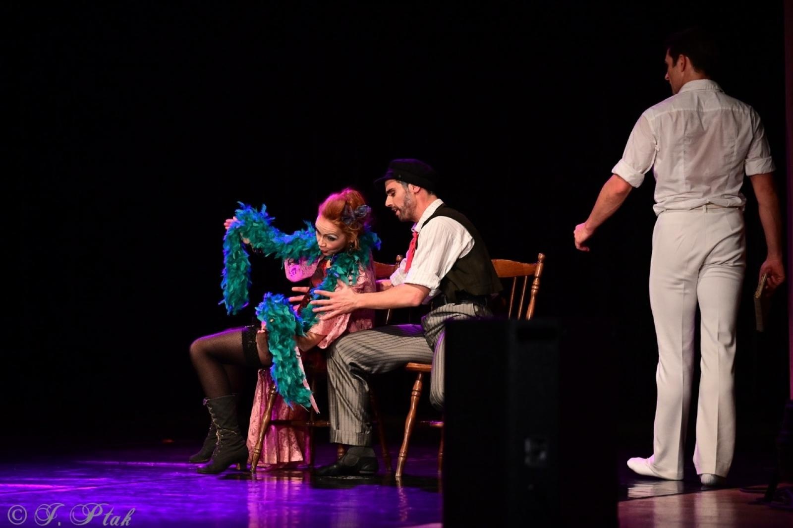 Zdjęcie w galerii na portalu naszraciborz.pl: Grek Zorba w wykonaniu Sofia Opera Ballet oczarował Racibórz wiadomości z regionu