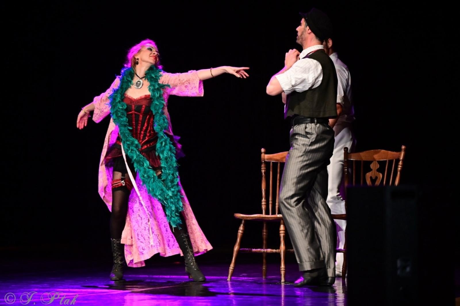 Zdjęcie w galerii na portalu naszraciborz.pl: Grek Zorba w wykonaniu Sofia Opera Ballet oczarował Racibórz wiadomości z regionu