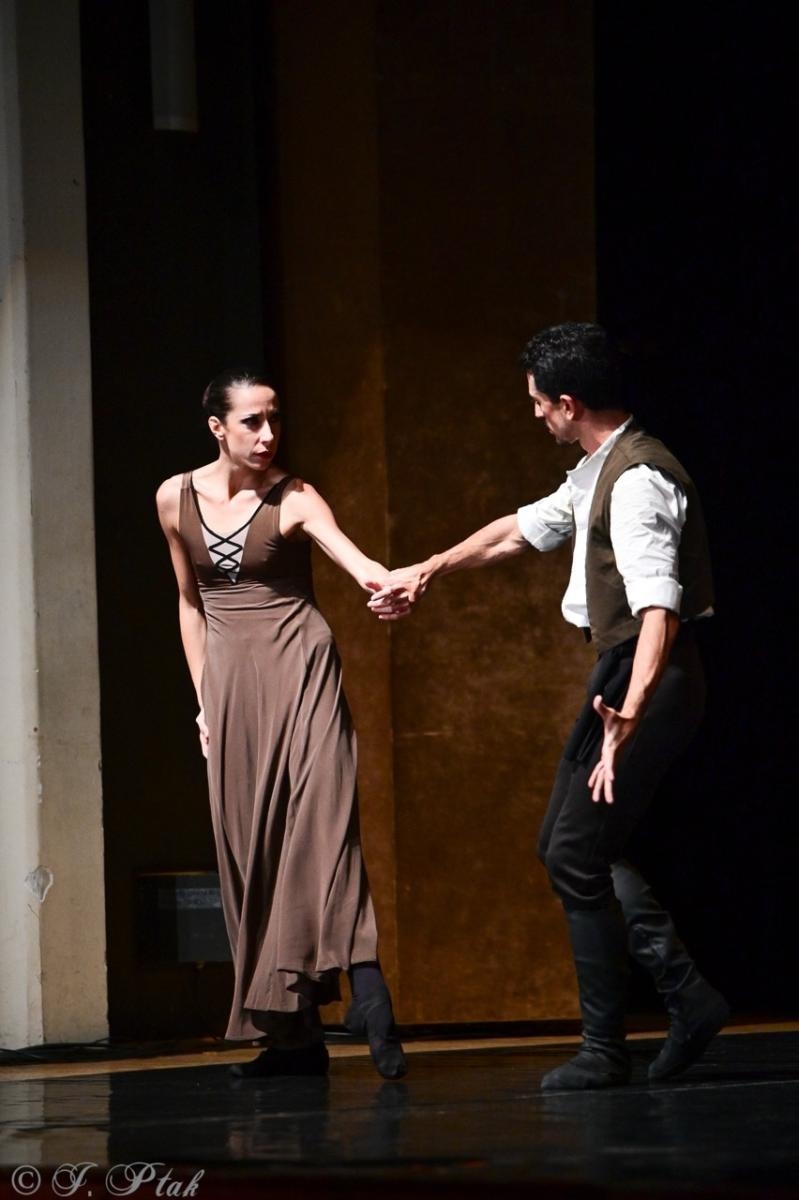 Zdjęcie w galerii na portalu naszraciborz.pl: Grek Zorba w wykonaniu Sofia Opera Ballet oczarował Racibórz wiadomości z regionu