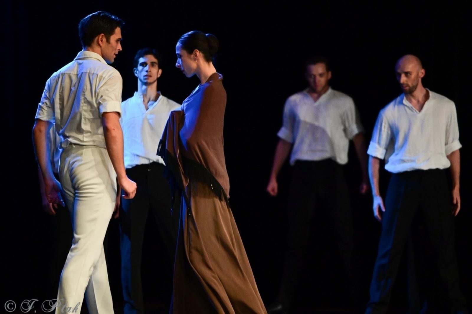 Zdjęcie w galerii na portalu naszraciborz.pl: Grek Zorba w wykonaniu Sofia Opera Ballet oczarował Racibórz wiadomości z regionu