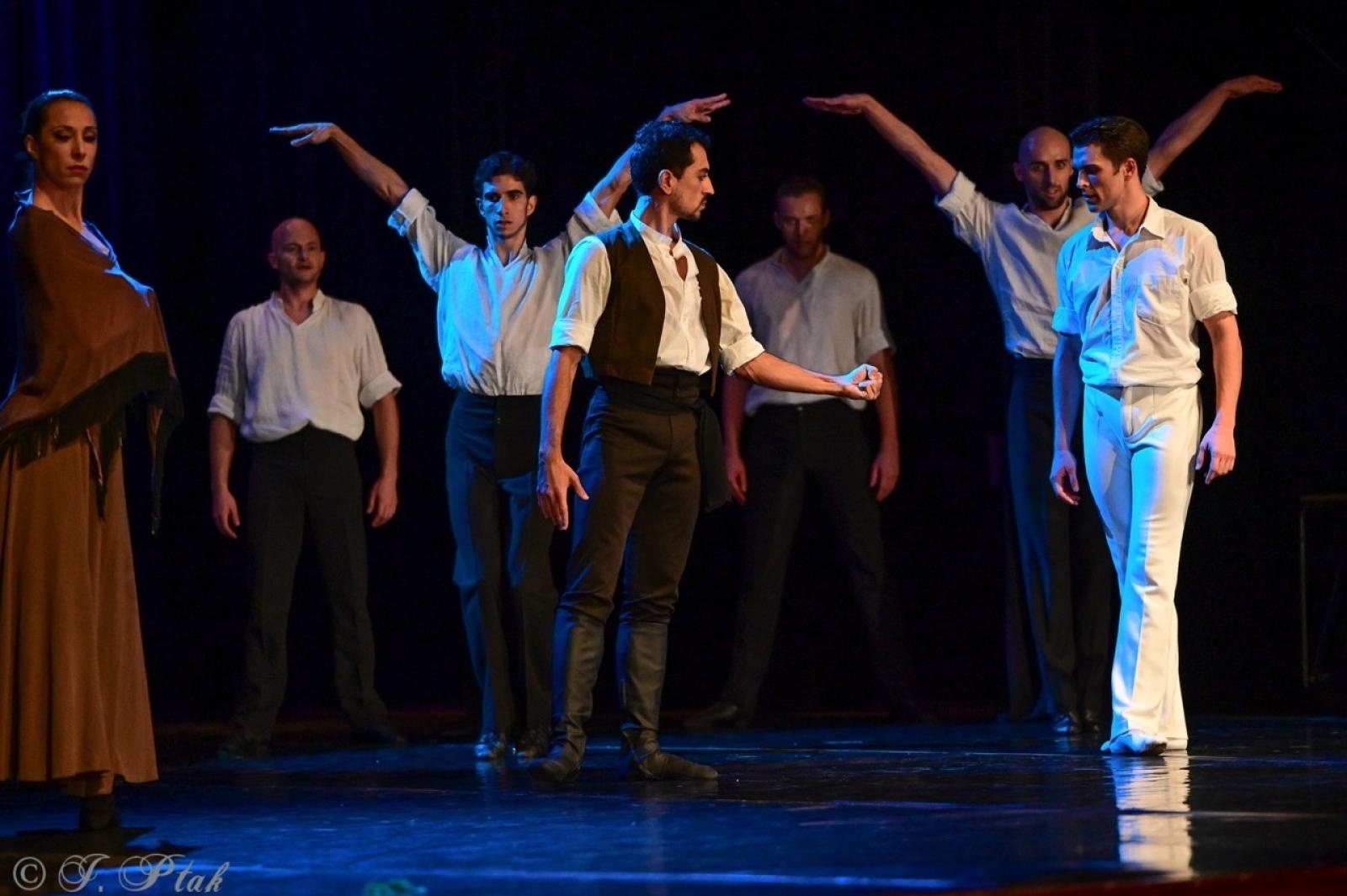 Zdjęcie w galerii na portalu naszraciborz.pl: Grek Zorba w wykonaniu Sofia Opera Ballet oczarował Racibórz wiadomości z regionu