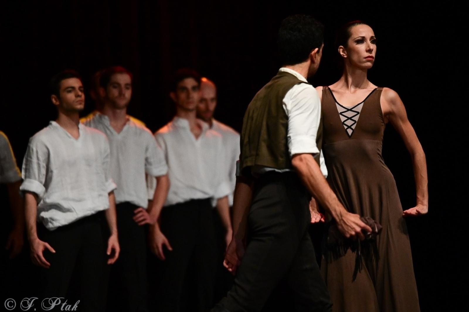 Zdjęcie w galerii na portalu naszraciborz.pl: Grek Zorba w wykonaniu Sofia Opera Ballet oczarował Racibórz wiadomości z regionu