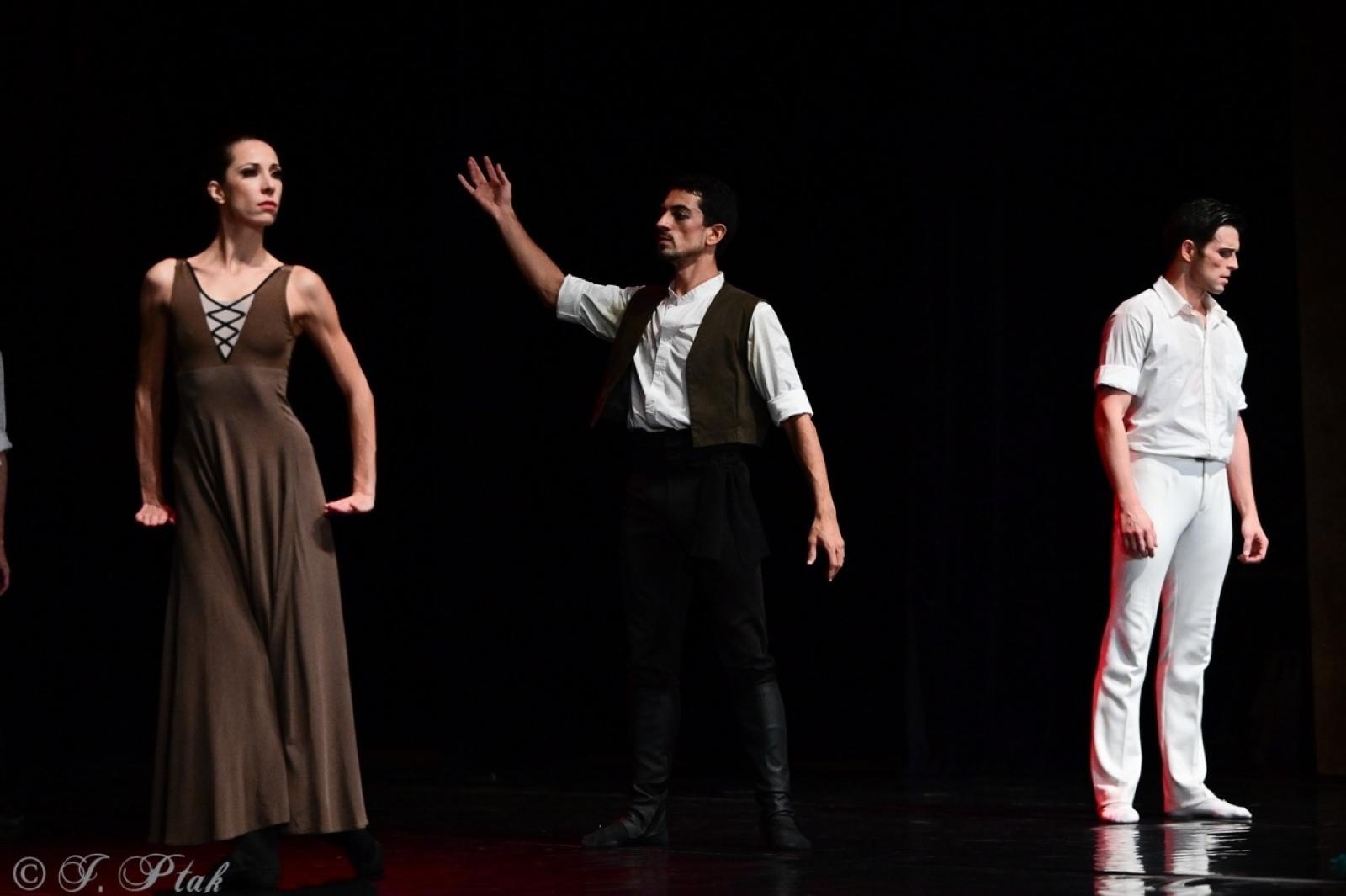 Zdjęcie w galerii na portalu naszraciborz.pl: Grek Zorba w wykonaniu Sofia Opera Ballet oczarował Racibórz wiadomości z regionu