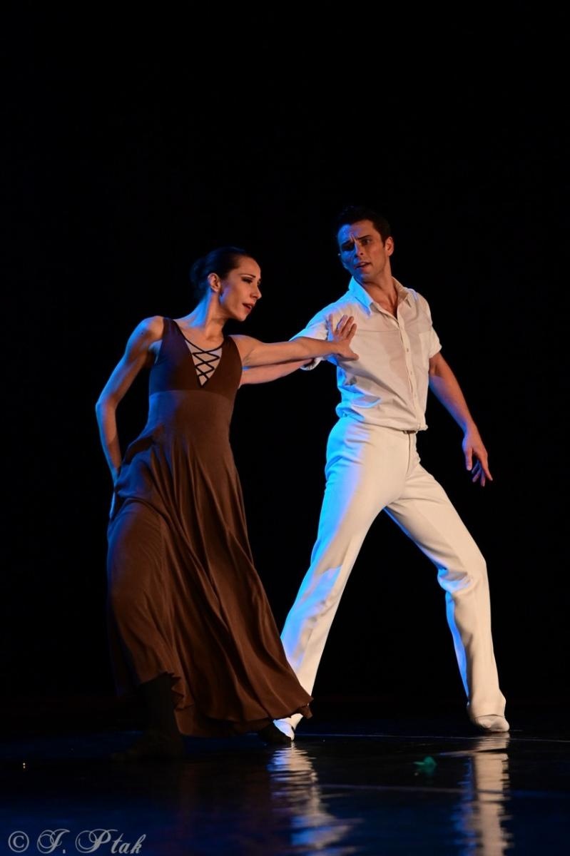 Zdjęcie w galerii na portalu naszraciborz.pl: Grek Zorba w wykonaniu Sofia Opera Ballet oczarował Racibórz wiadomości z regionu